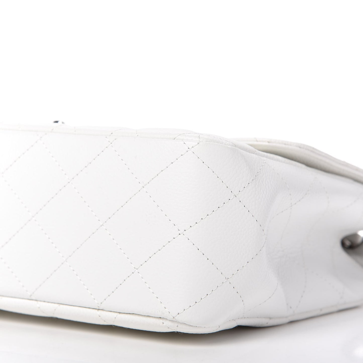 Caviar Quilted Jumbo Single Flap White