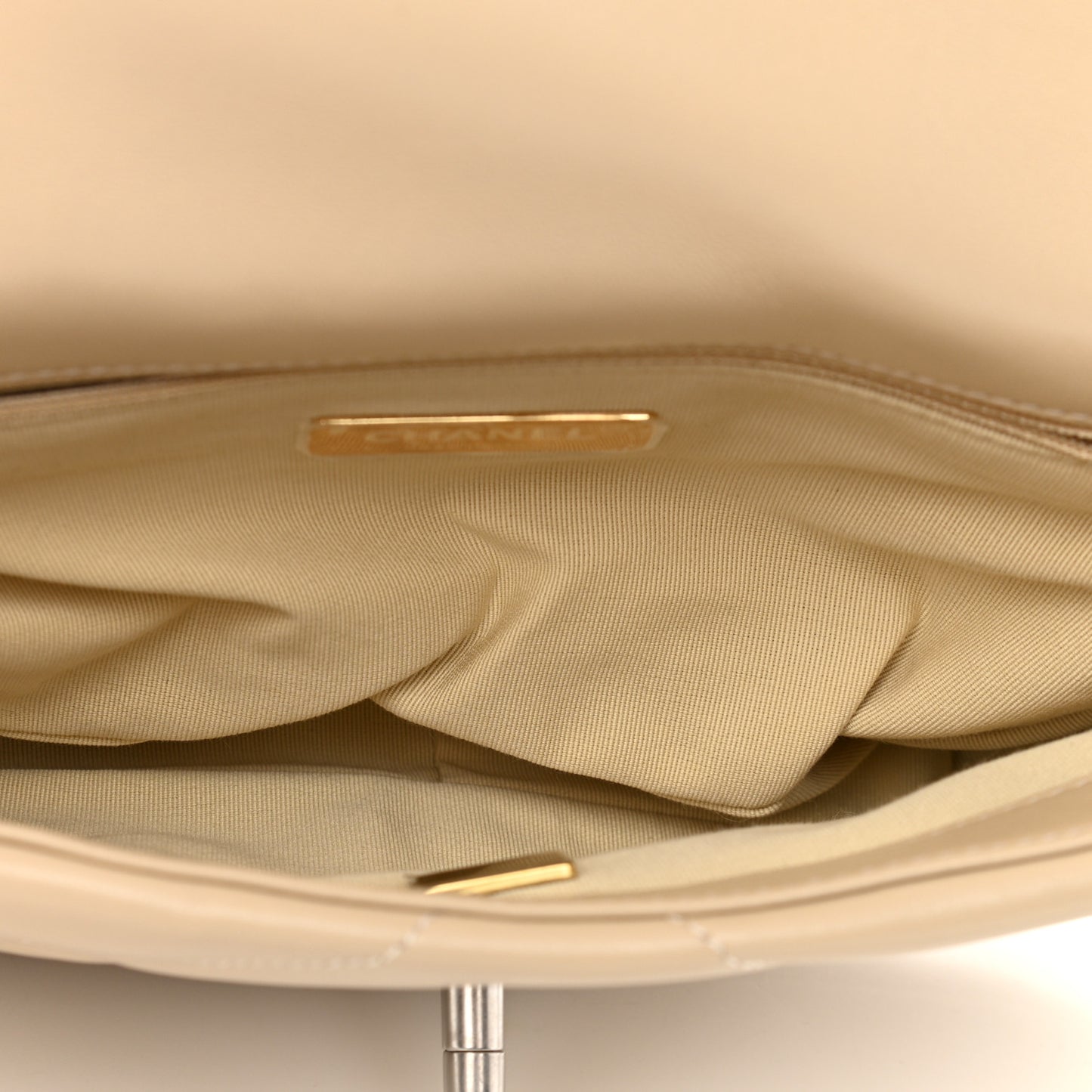 Lambskin Quilted Medium Chanel 19 Flap Beige