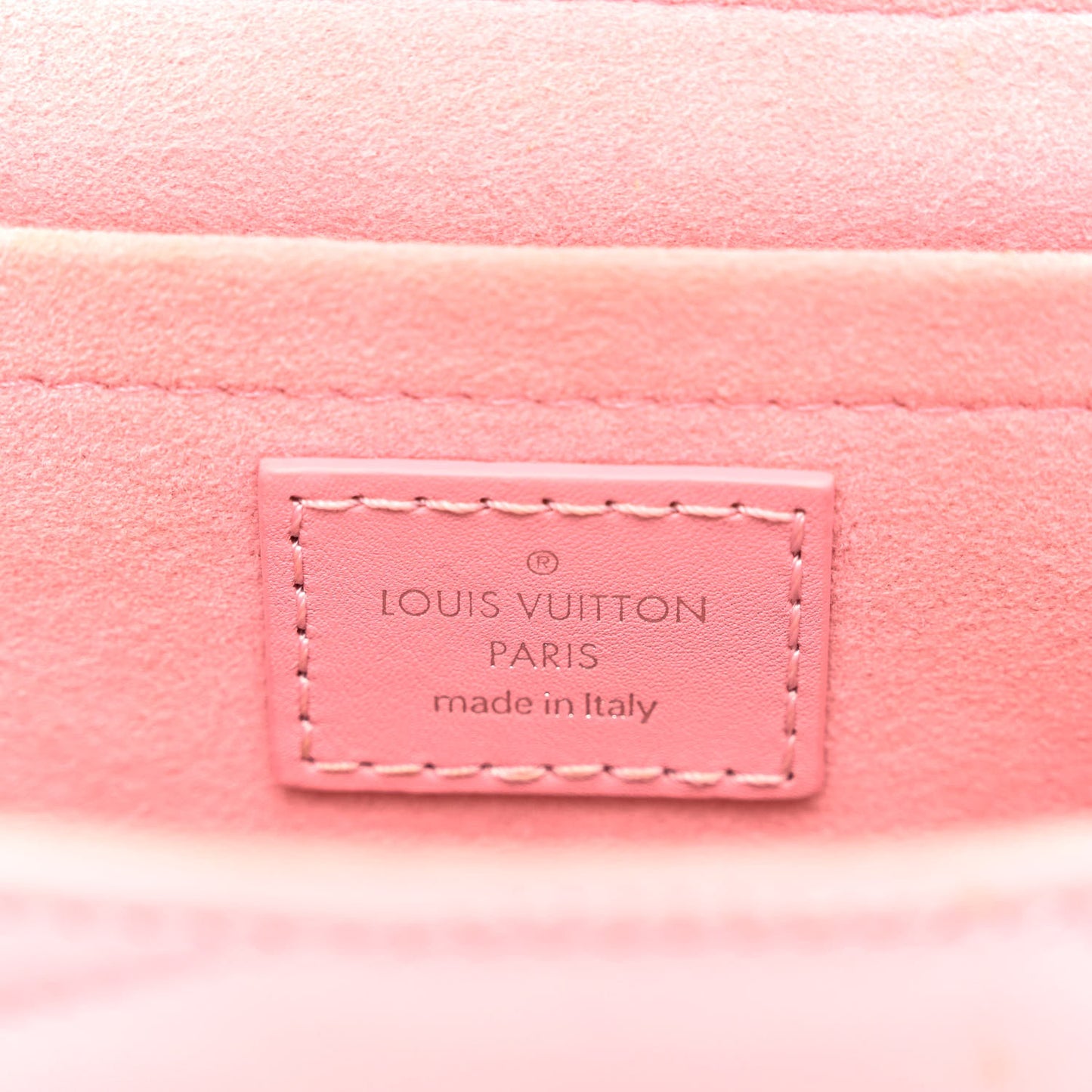 Calfskin New Wave Chain MM Smoothie Pink