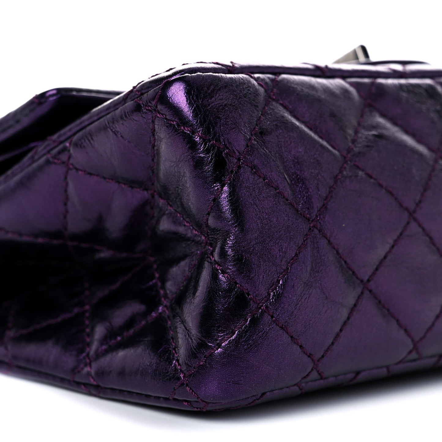 Metallic Calfskin Quilted 2.55 Reissue 224 Flap Purple