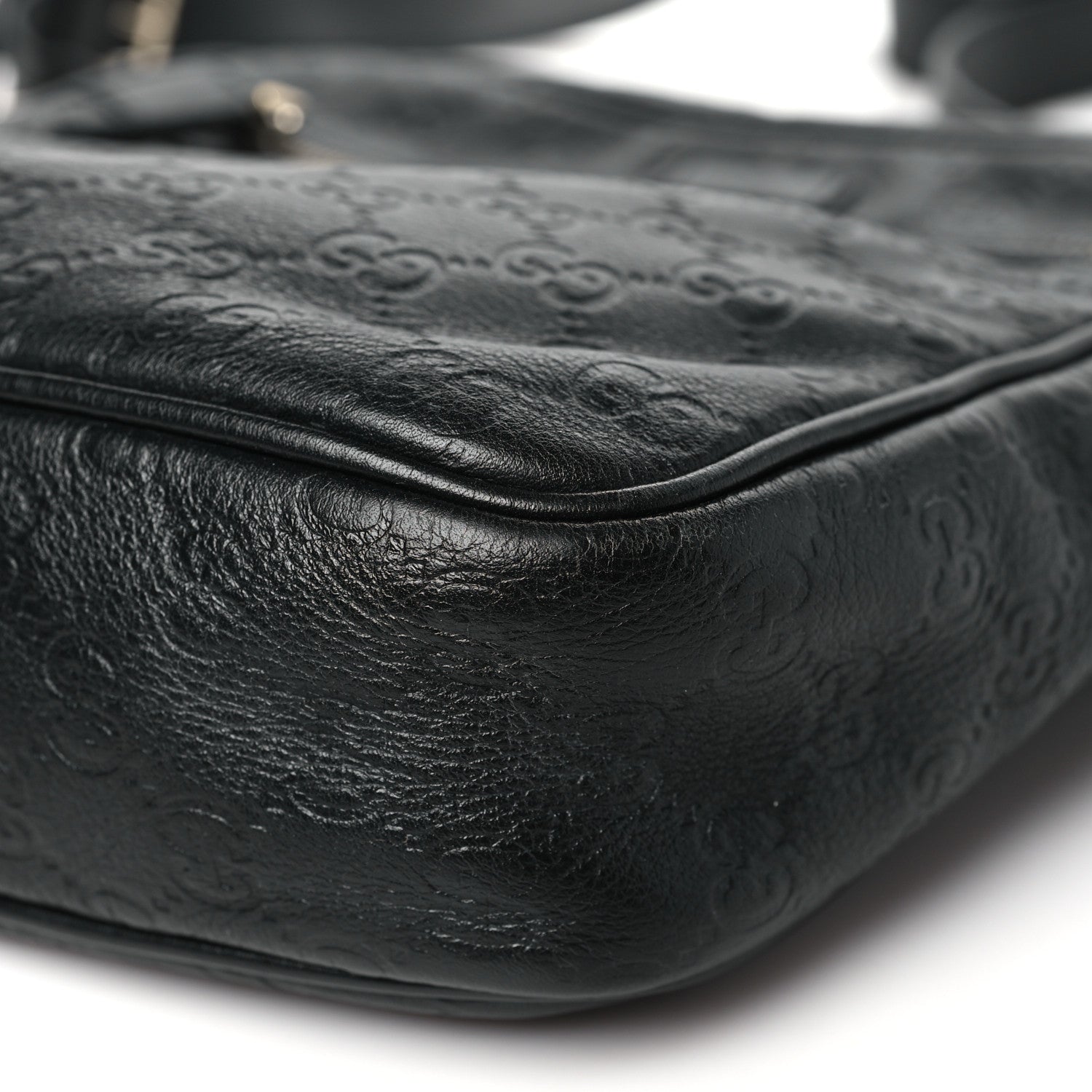 Gucci Guccissima Flat Messenger Bag Black 10 of 13
