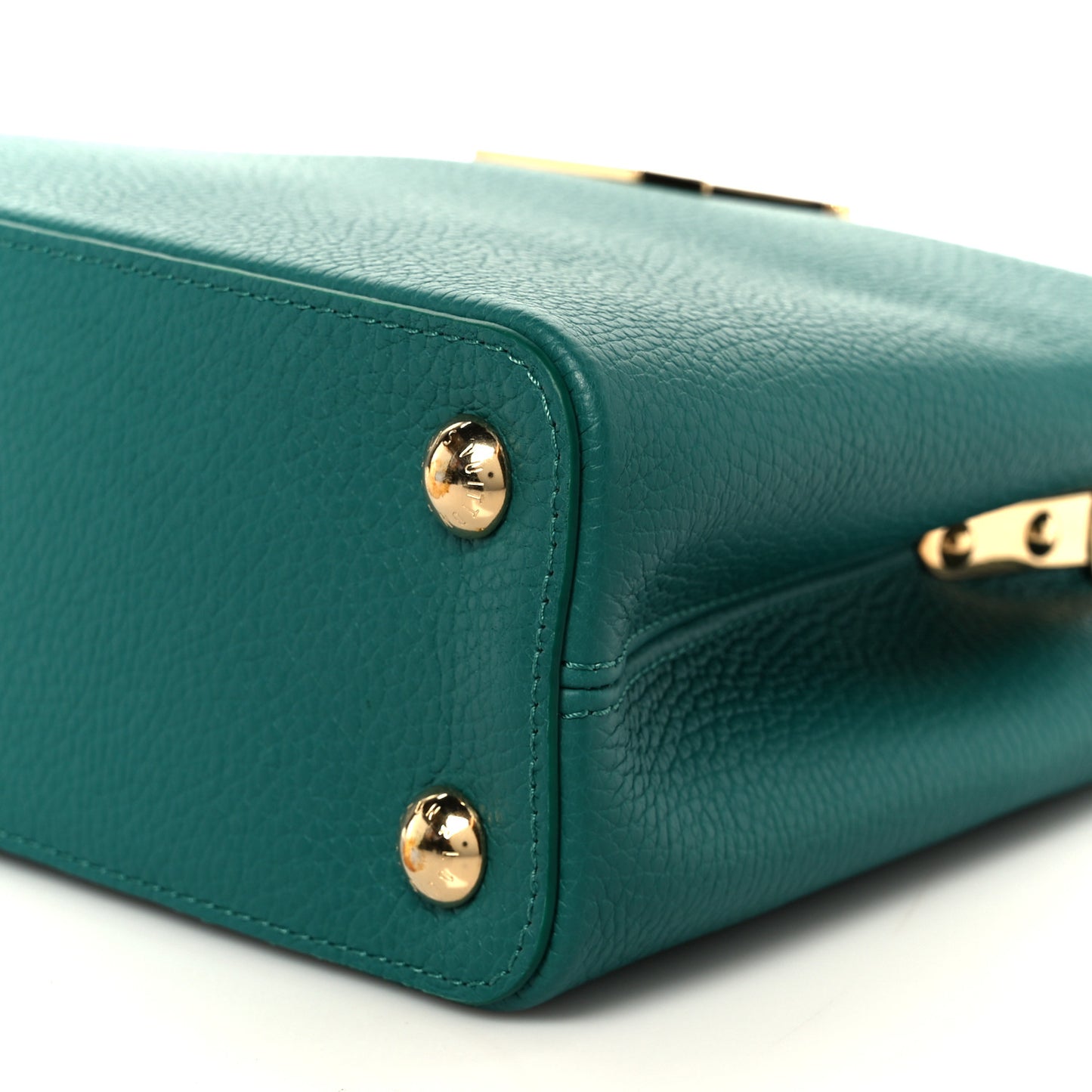 Taurillon Abalone Capucines BB Emerald