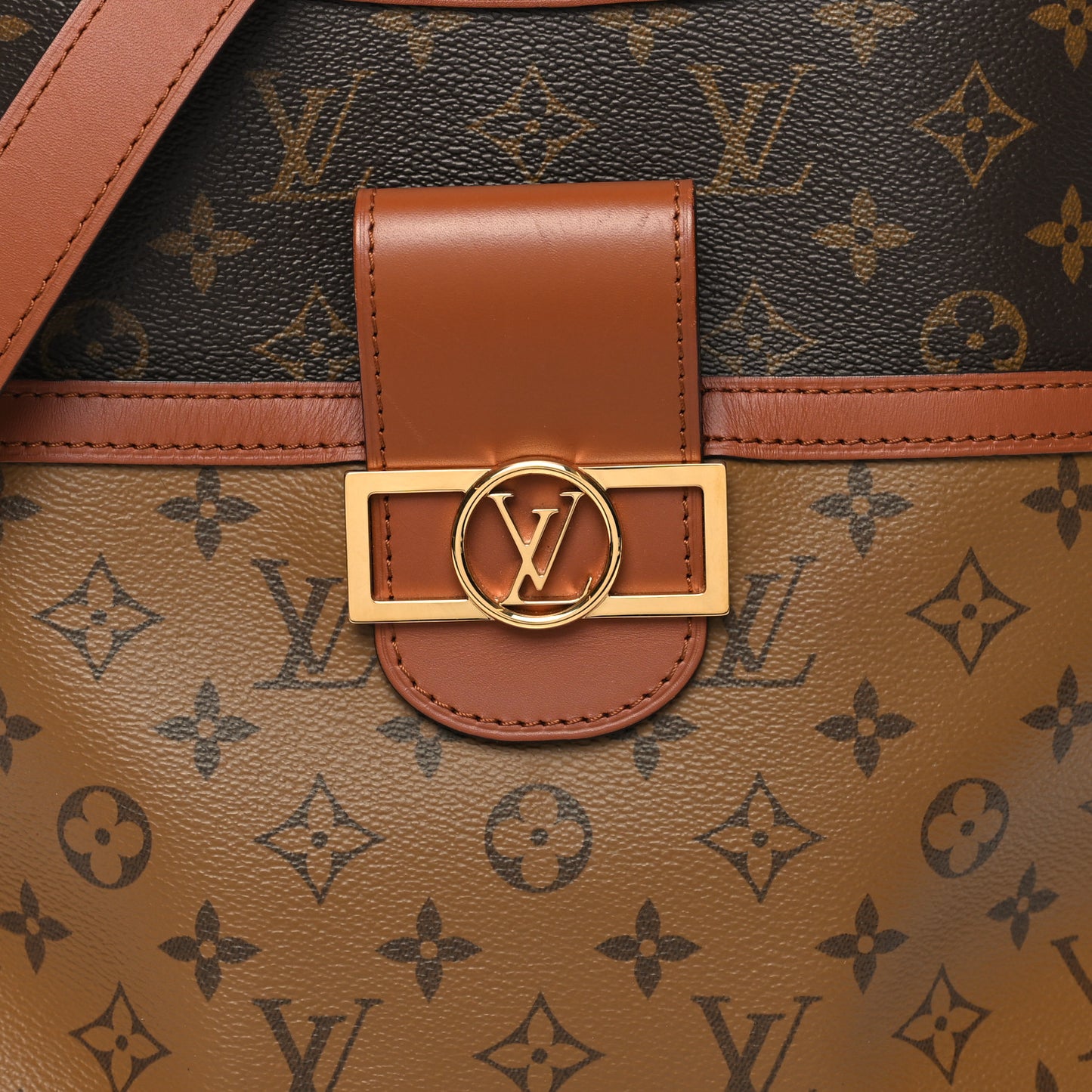 Reverse Monogram Dauphine Hobo MM