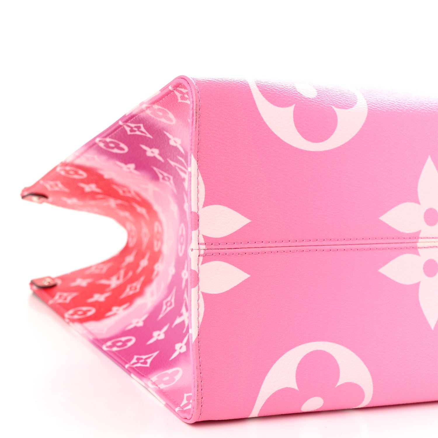 Louis Vuitton Monogram Escale Onthego GM Rouge 8 of 9