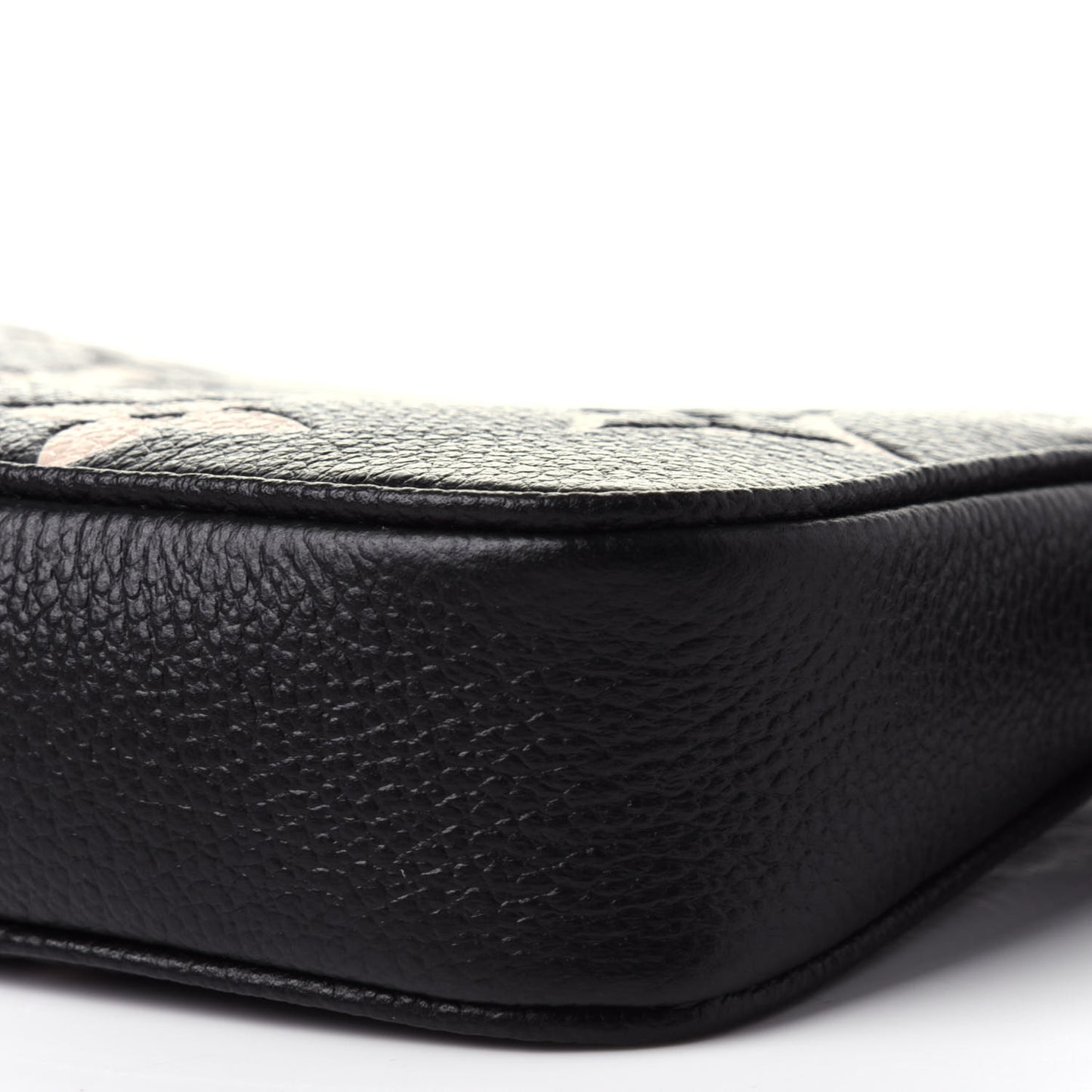 Empreinte Monogram Giant Mini Pochette Accessories Black