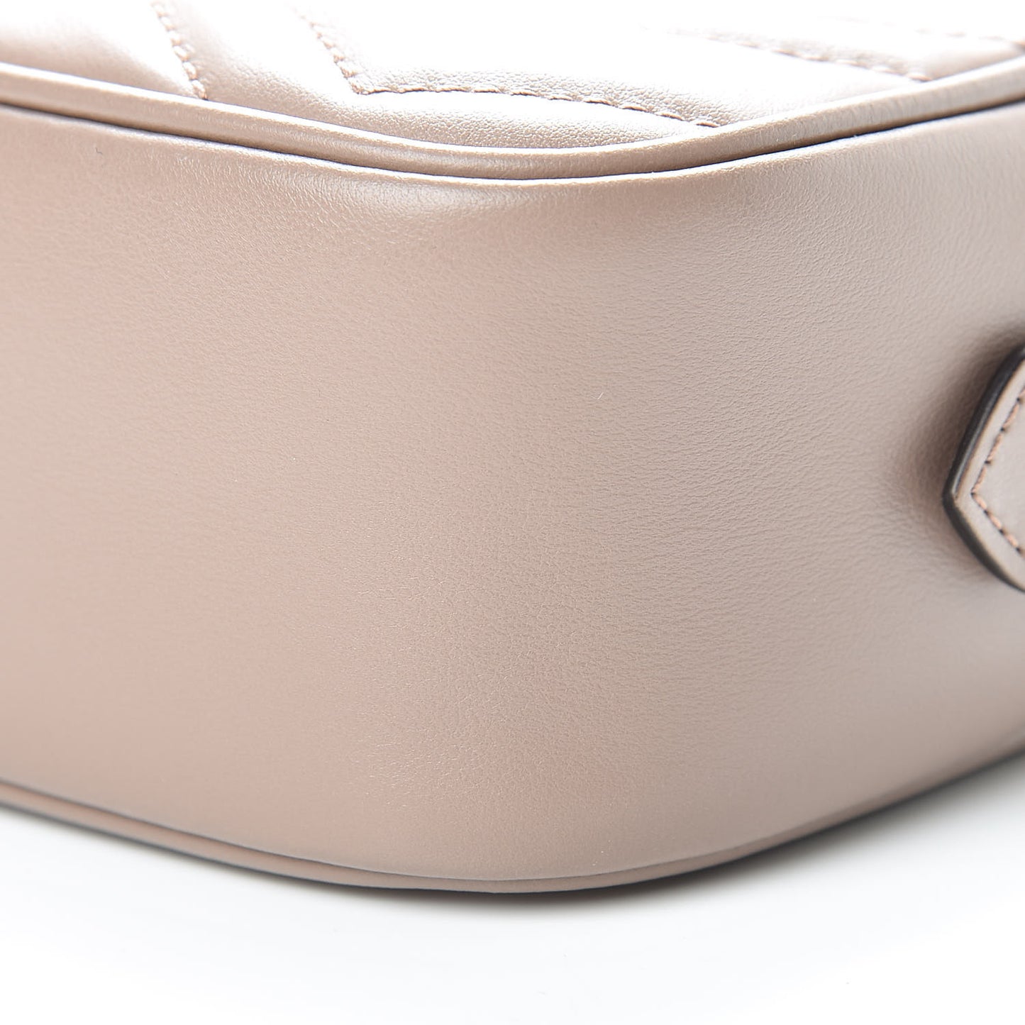 Calfskin Matelasse Mini GG Marmont Chain Shoulder Bag Porcelain Rose