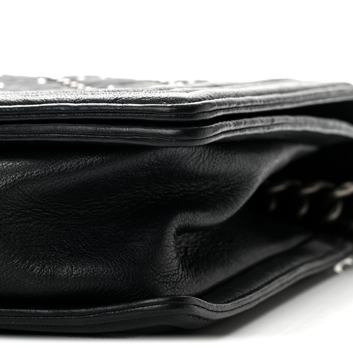 Crumpled Lambskin New Medium Studded Boy Flap Black