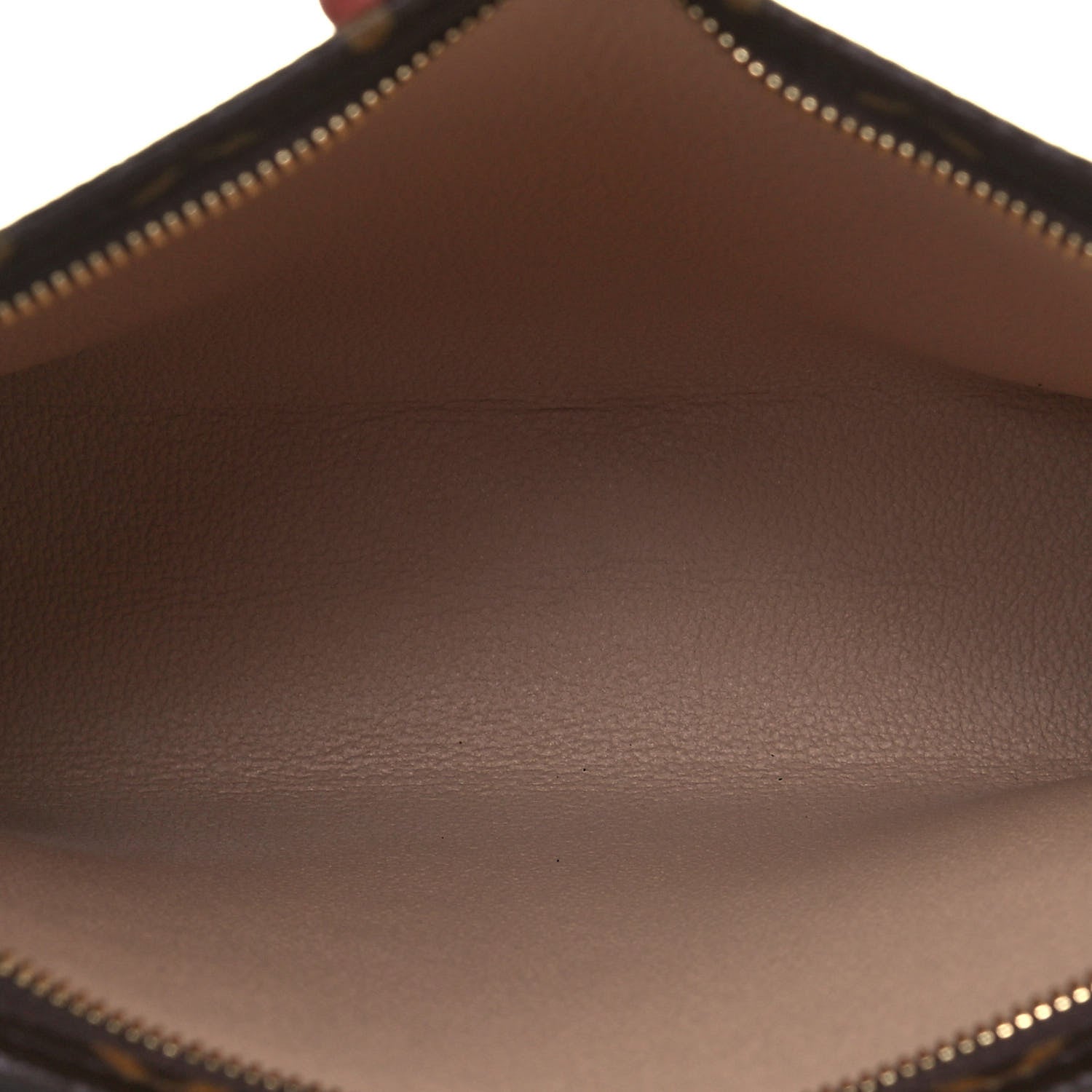 Louis Vuitton Monogram Toiletry Pouch 26 5 of 11