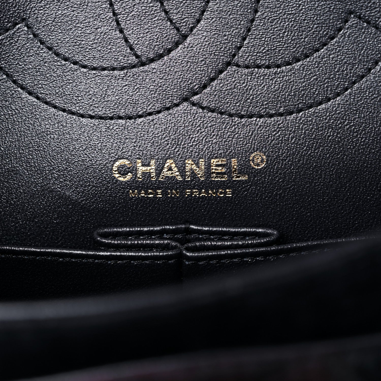 Chanel Ombre Velvet Quilted 2.55 Reissue 225 Flap Navy 6 of 16
