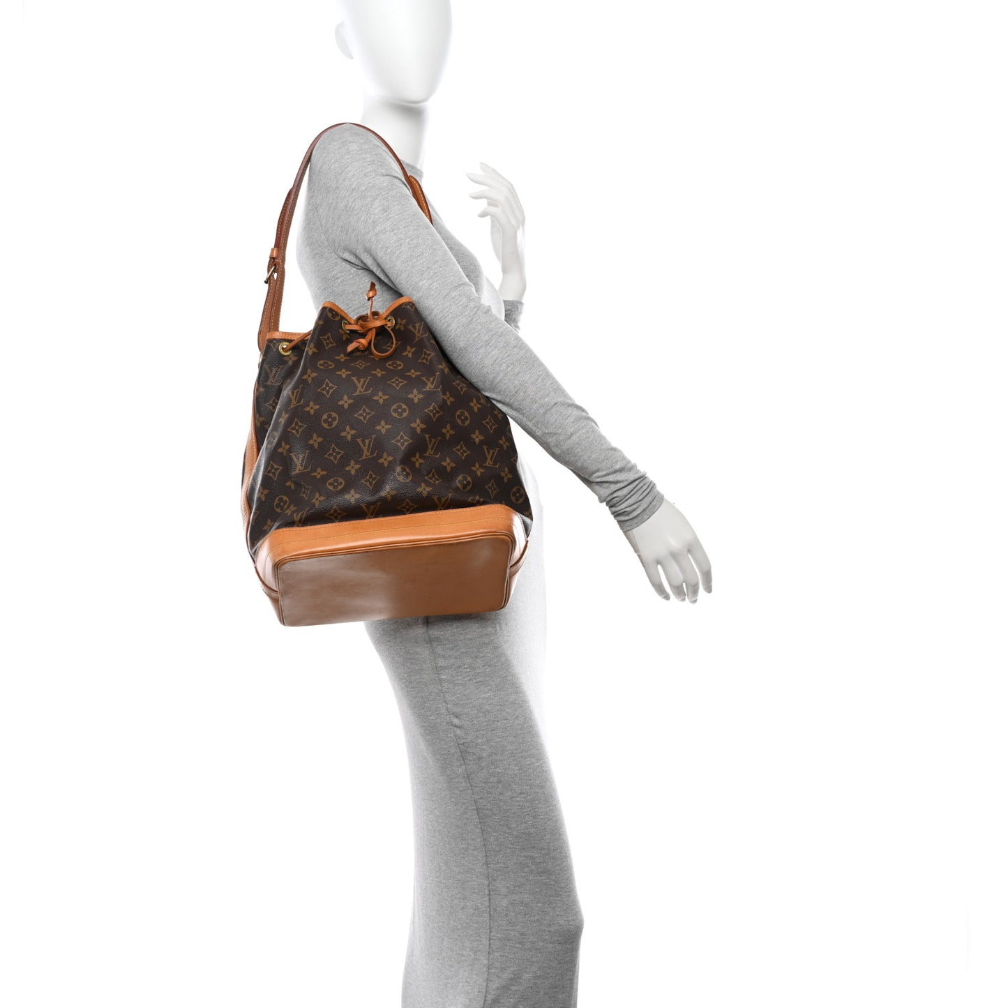 Monogram Noe