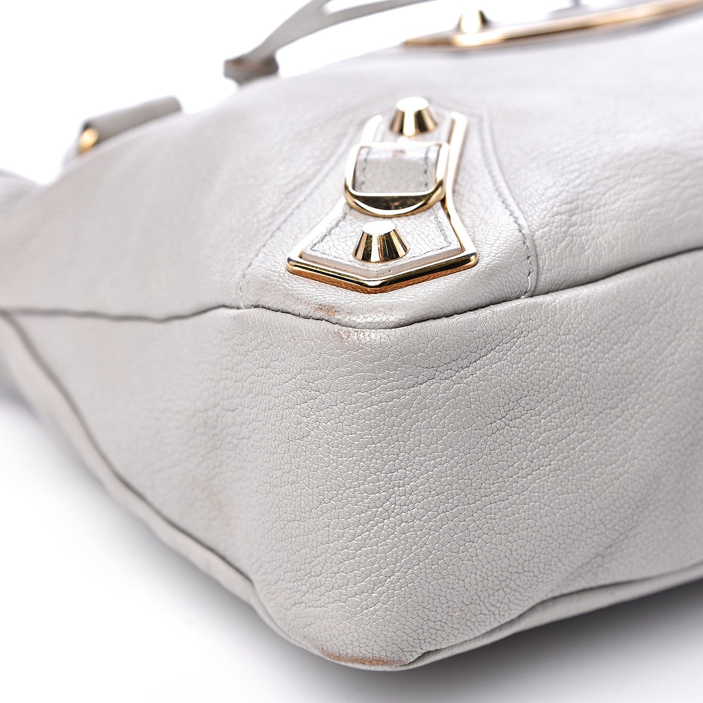 Chevre Gold Metallic Edge Hardware Town Gris Glace