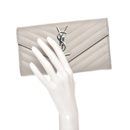 Saint Laurent Grain De Poudre Matelasse Monogram Flap Wallet Light Grey 2 of 14
