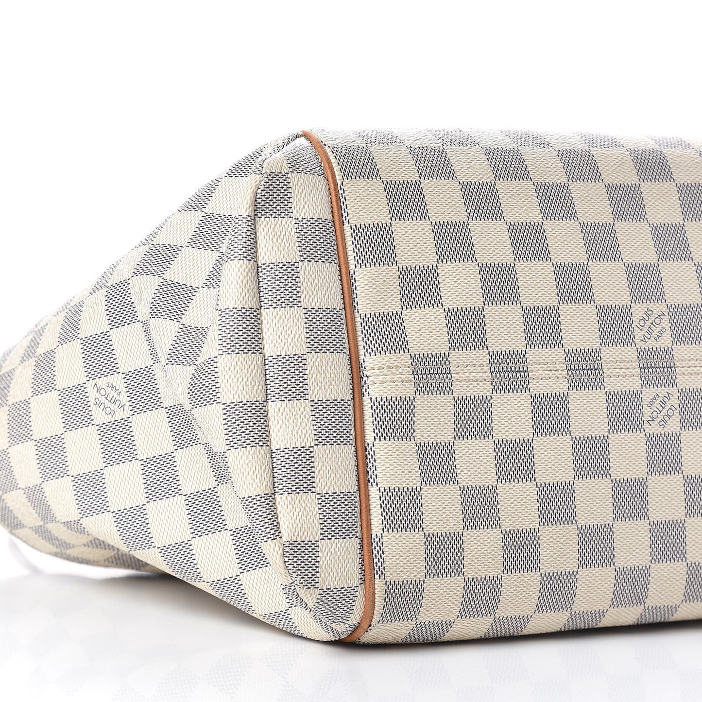Damier Azur Totally MM