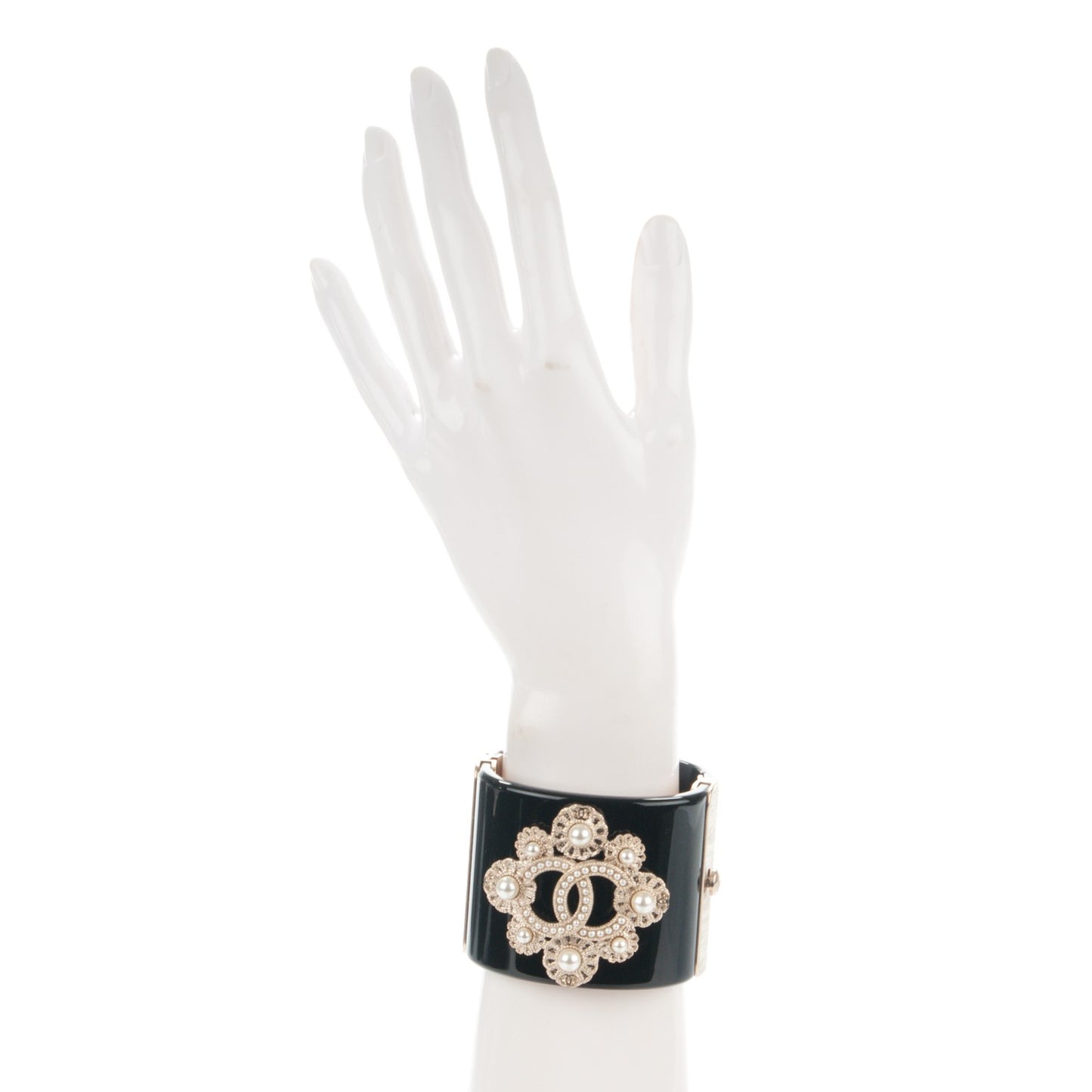 Resin Pearl CC Cuff Black