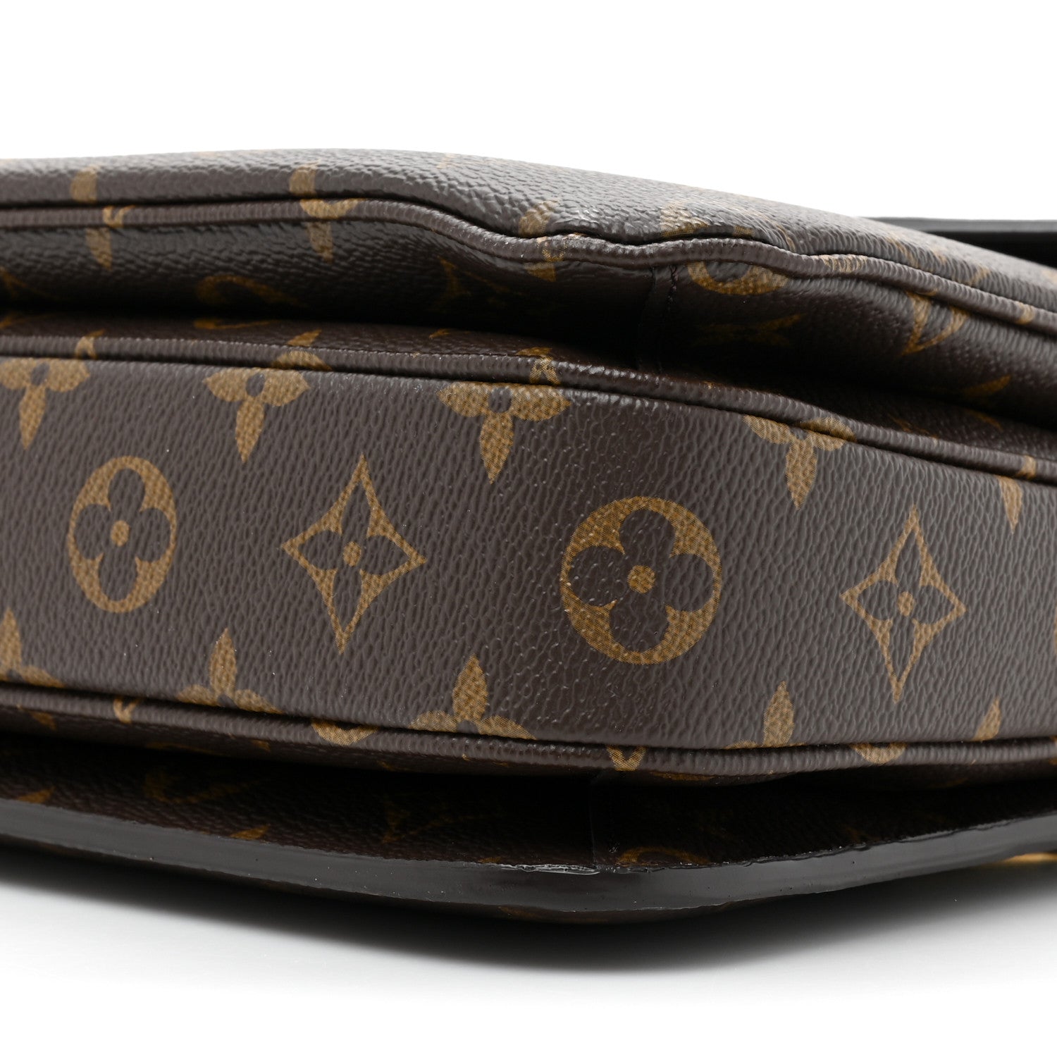 Louis Vuitton Monogram Pochette Metis 9 of 12