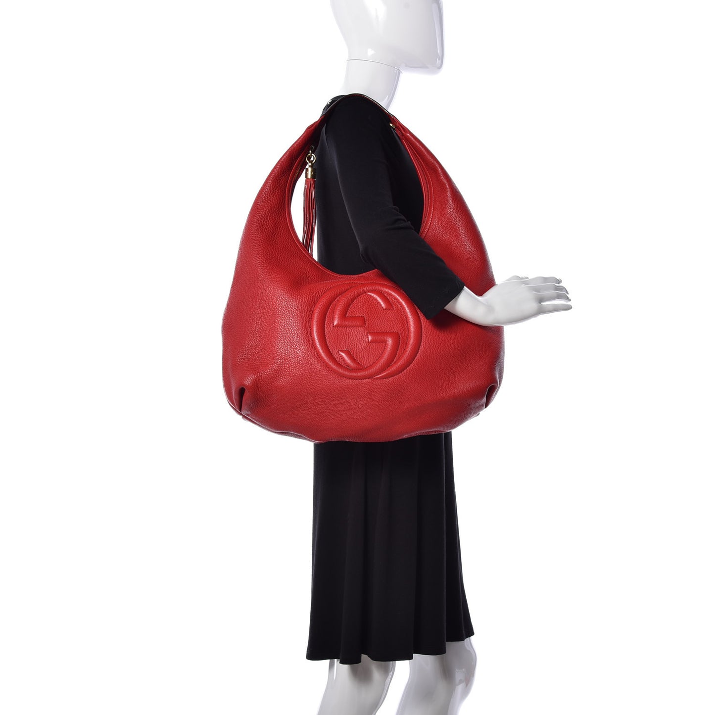 Pebbled Calfskin Large Soho Hobo Red