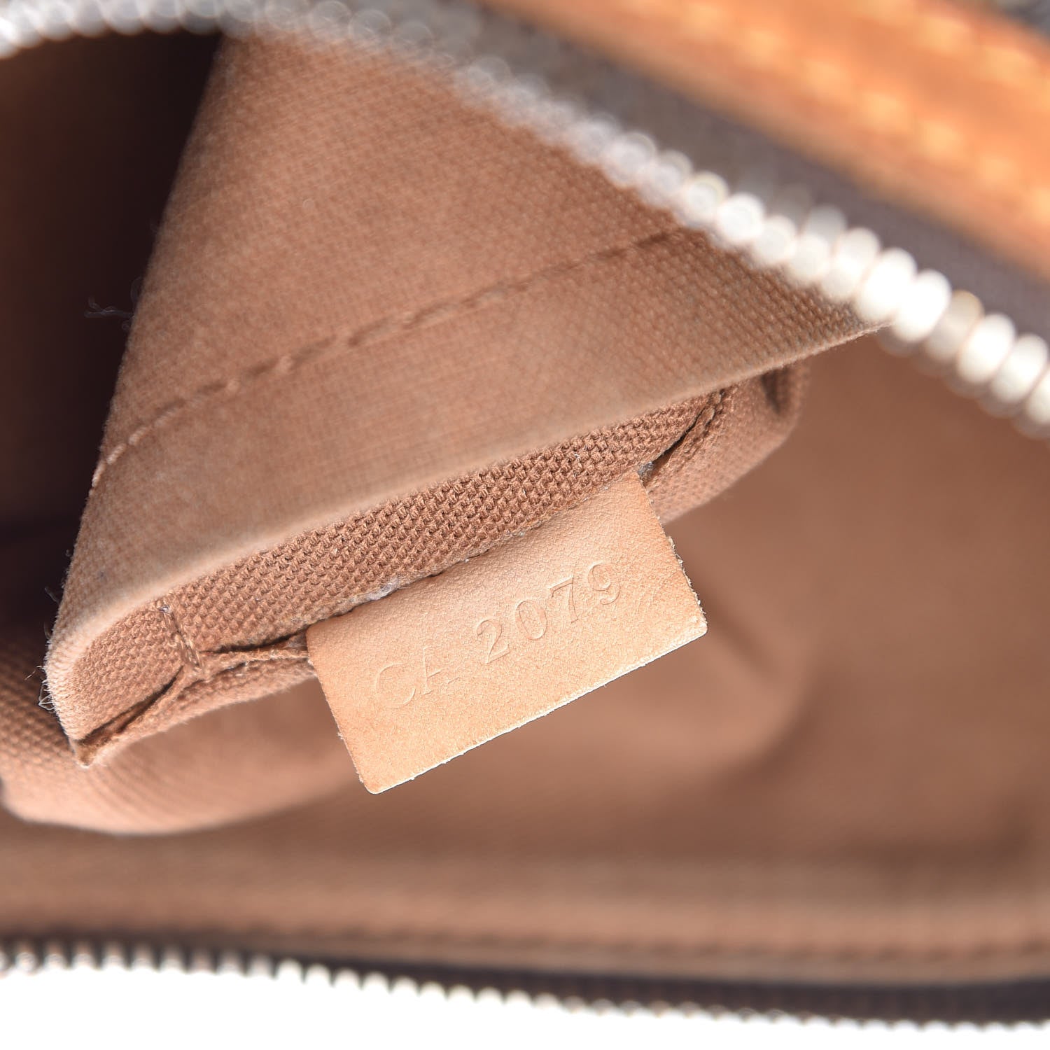 Louis Vuitton Monogram Odeon PM 7 of 13