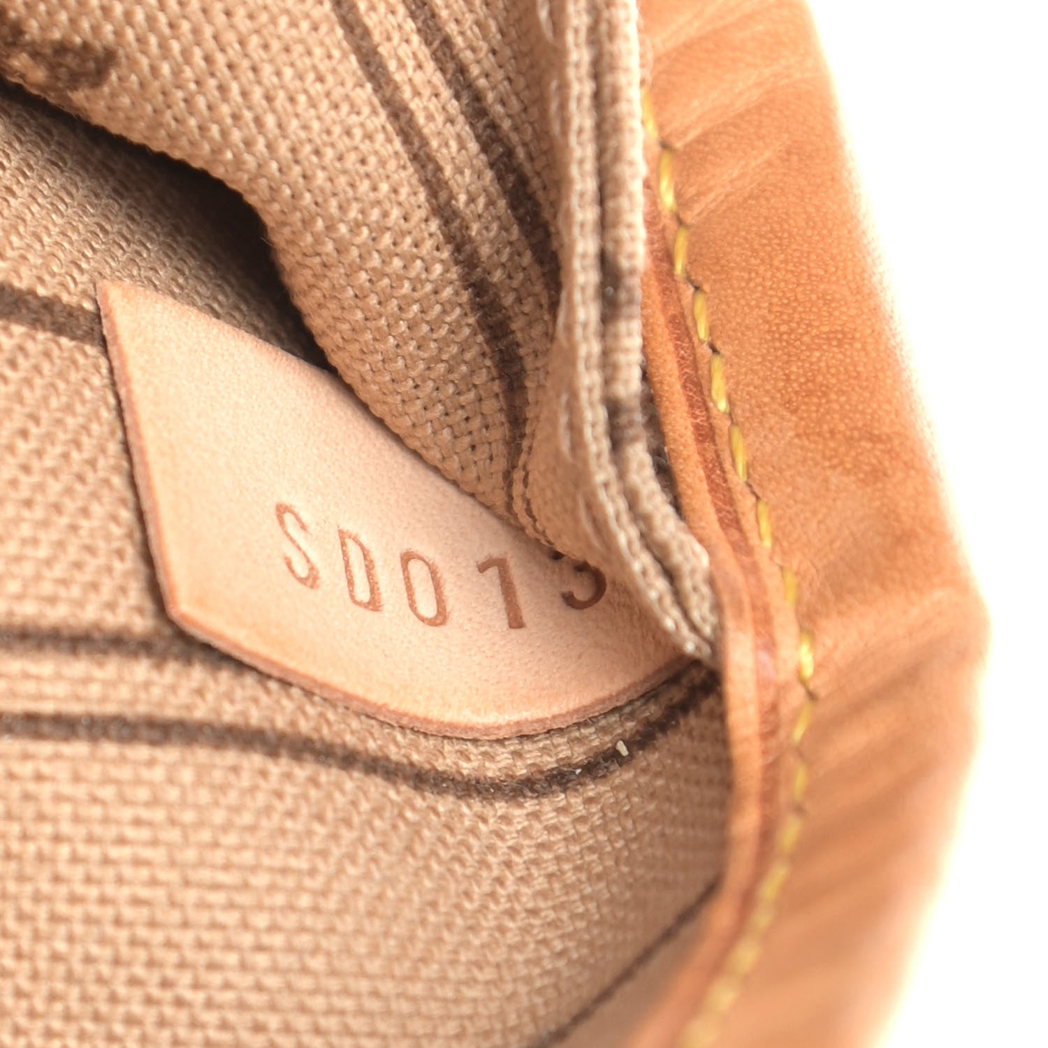 Louis Vuitton Monogram Neverfull MM 7 of 11