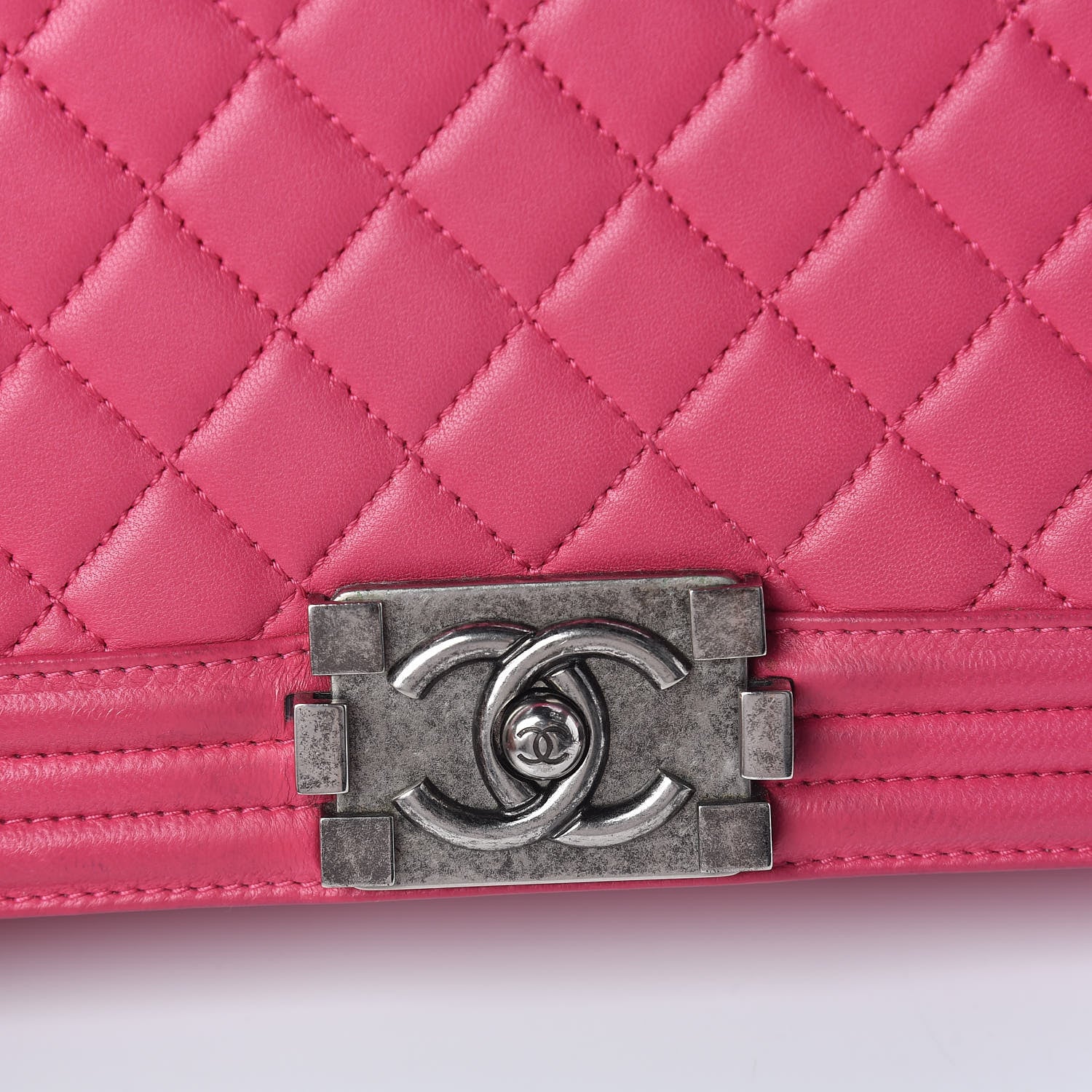 Chanel Lambskin Quilted New Medium Boy Flap Pink 10 of 10
