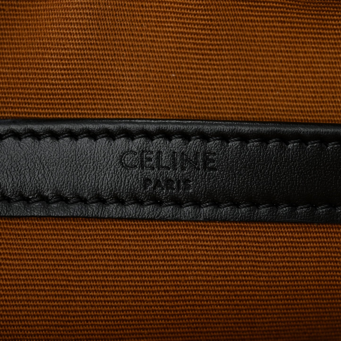 Triomphe Canvas Medium Messenger Bag Black