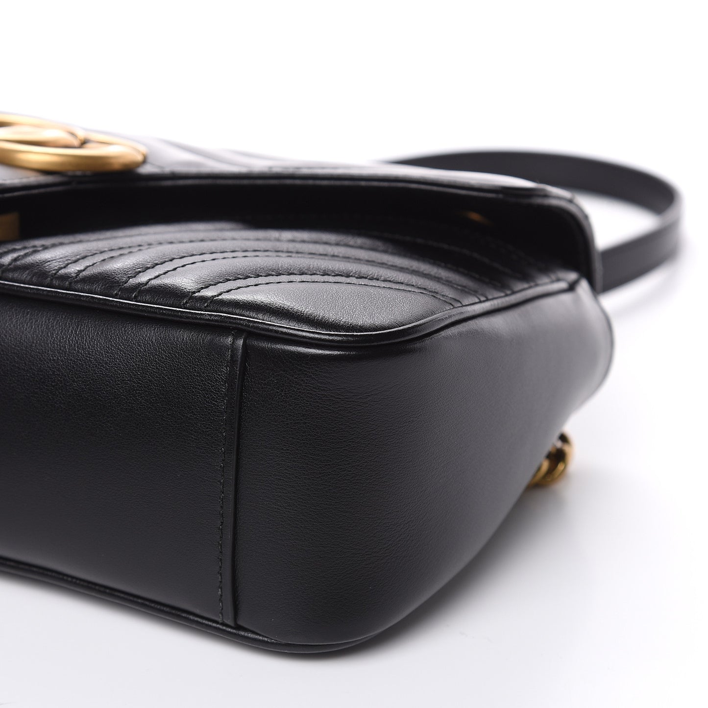 Calfskin Matelasse Small GG Marmont Shoulder Bag Black