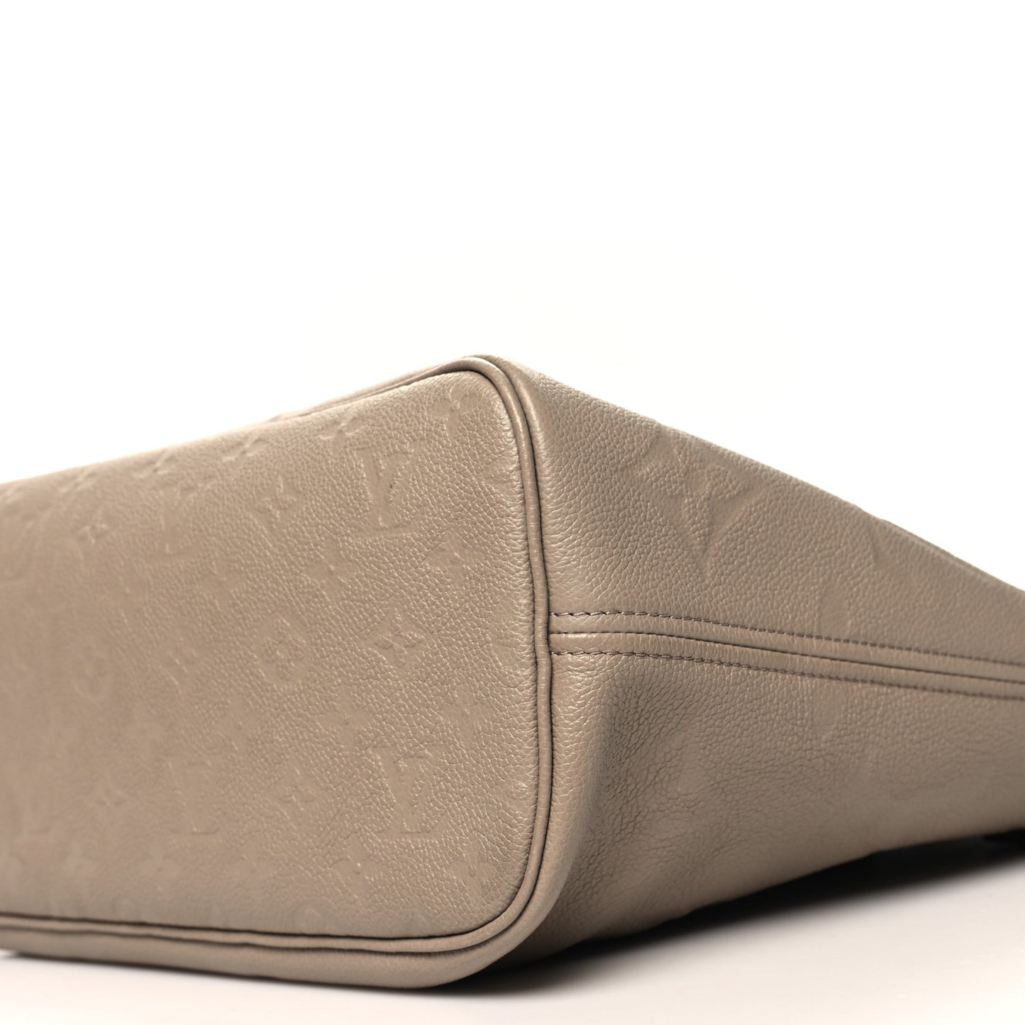Empreinte Monogram Giant Neverfull MM Tourterelle