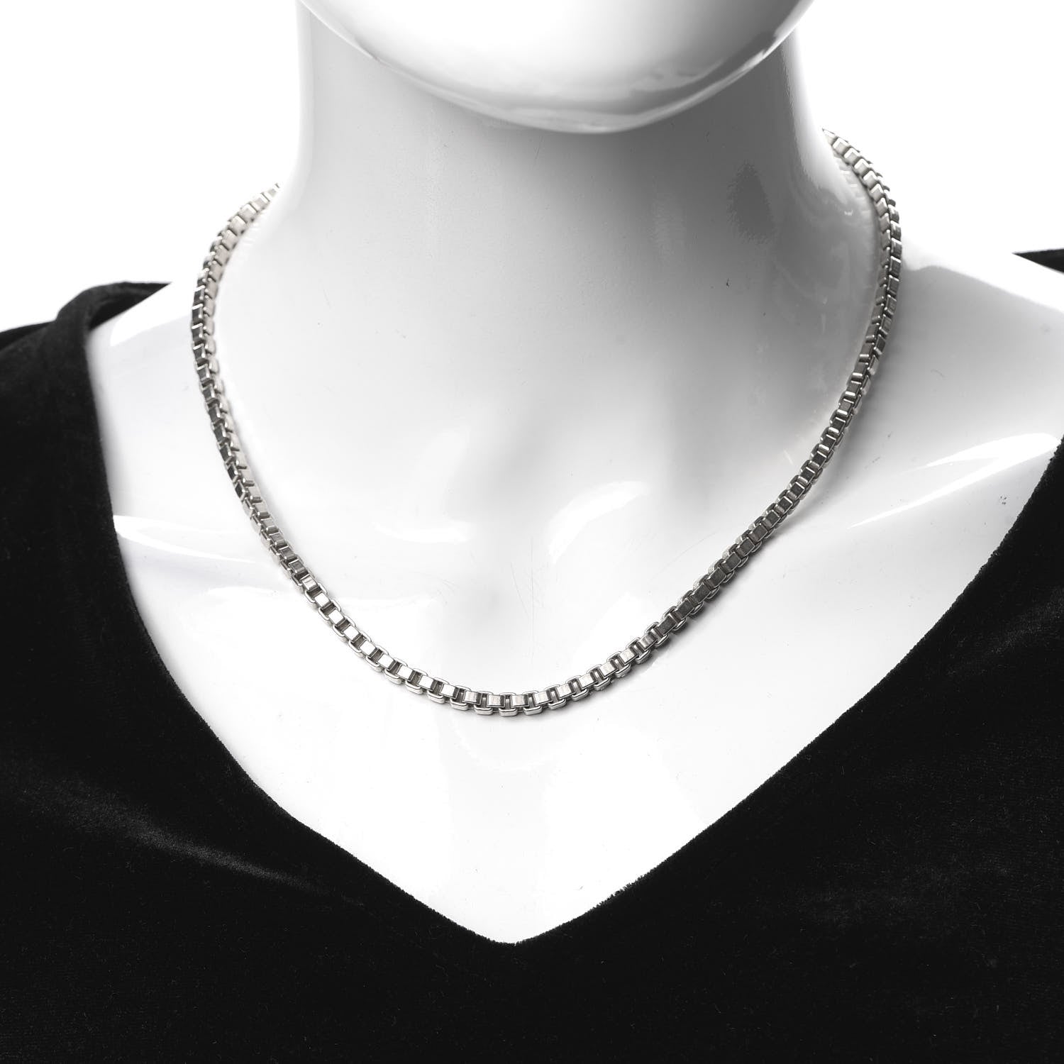 Tiffany Sterling Silver 4mm Venetian Link Necklace 2 of 5