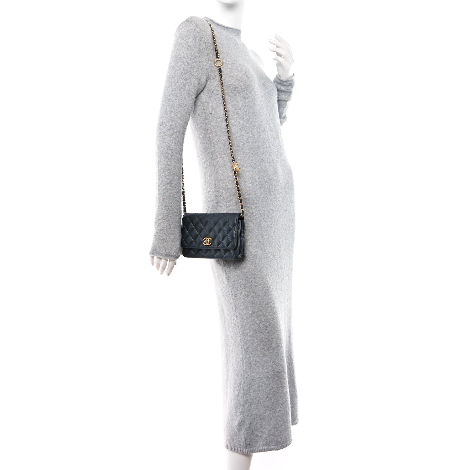 Chanel Pearly Caviar Quilted Fit For You Wallet On Chain WOC Navy 2 of 12