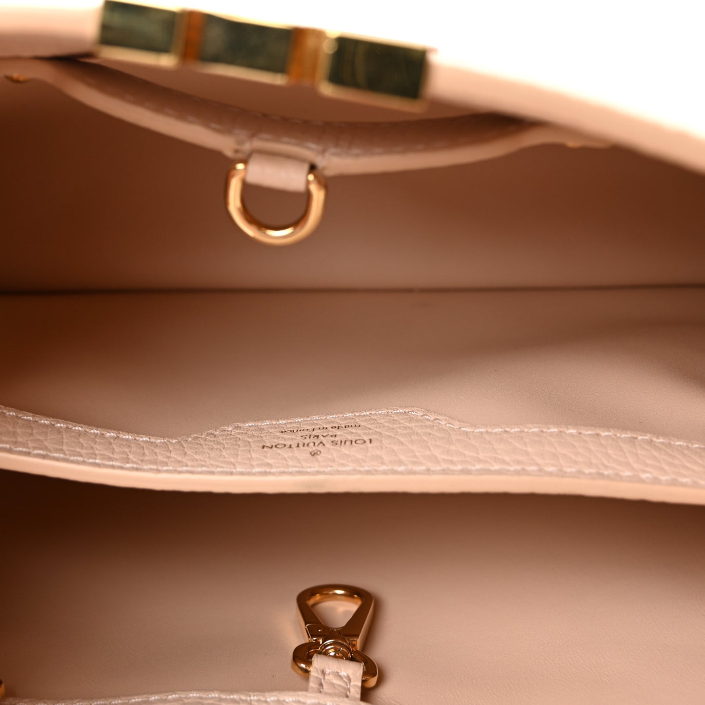 Taurillon Ostrich Capucines BB Powder Pink Beige