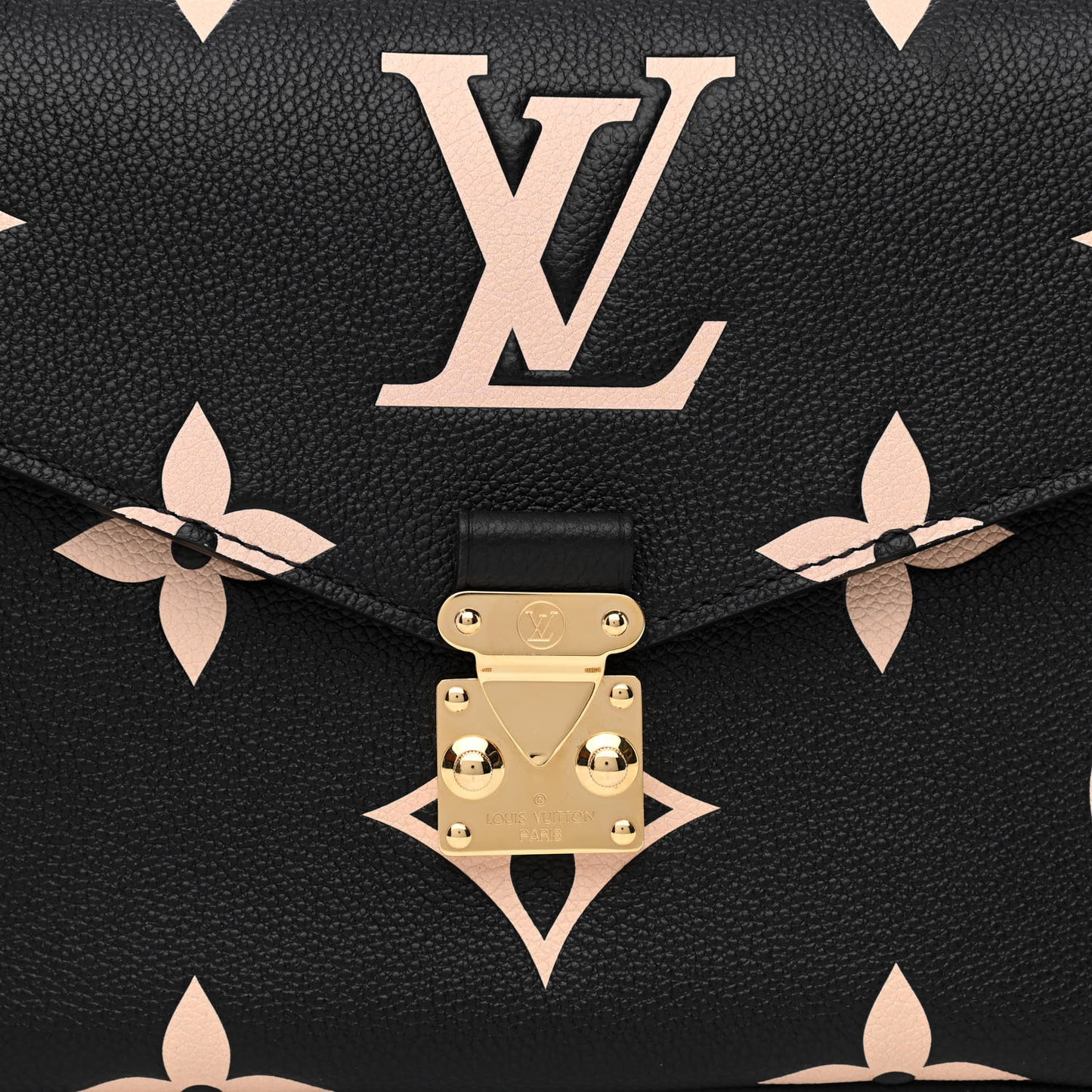 Empreinte Monogram Giant Pochette Metis Black Beige