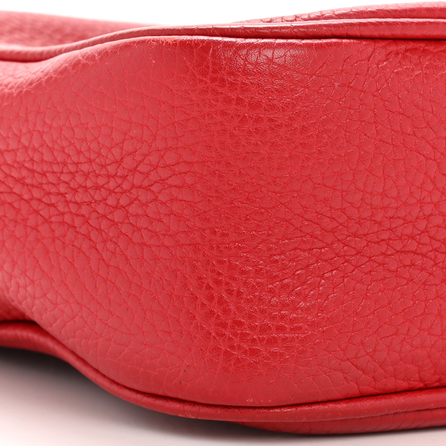 Gucci Pebbled Calfskin Small Soho Disco Bag Tabasco Red 9 of 12