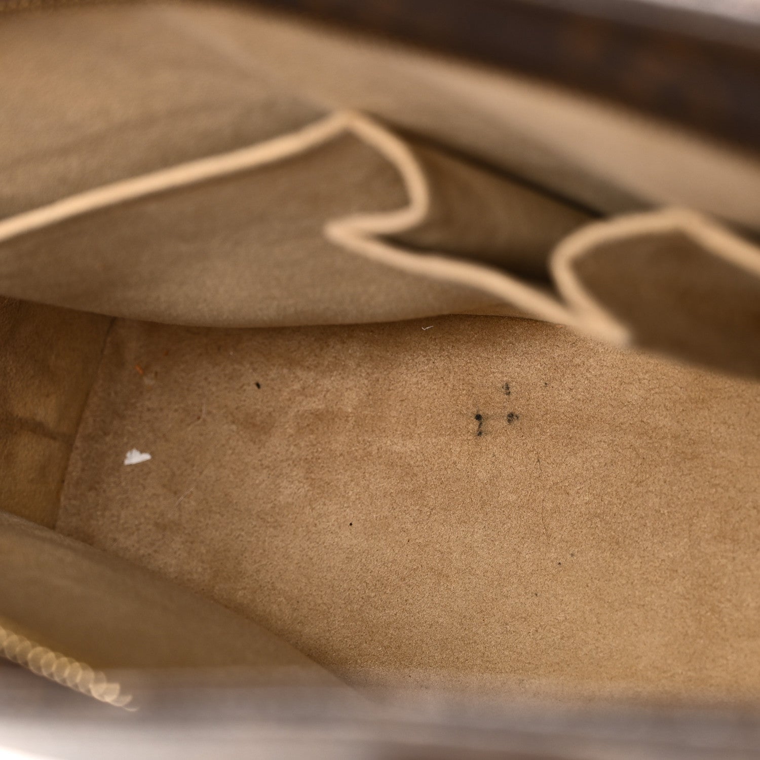 Louis Vuitton Monogram Luco 10 of 18