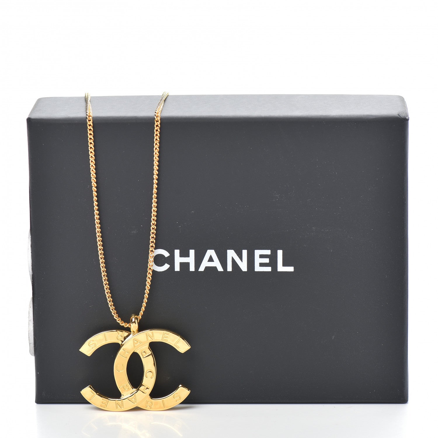 Chanel Metal CC Paris Button Necklace Gold 6 of 6