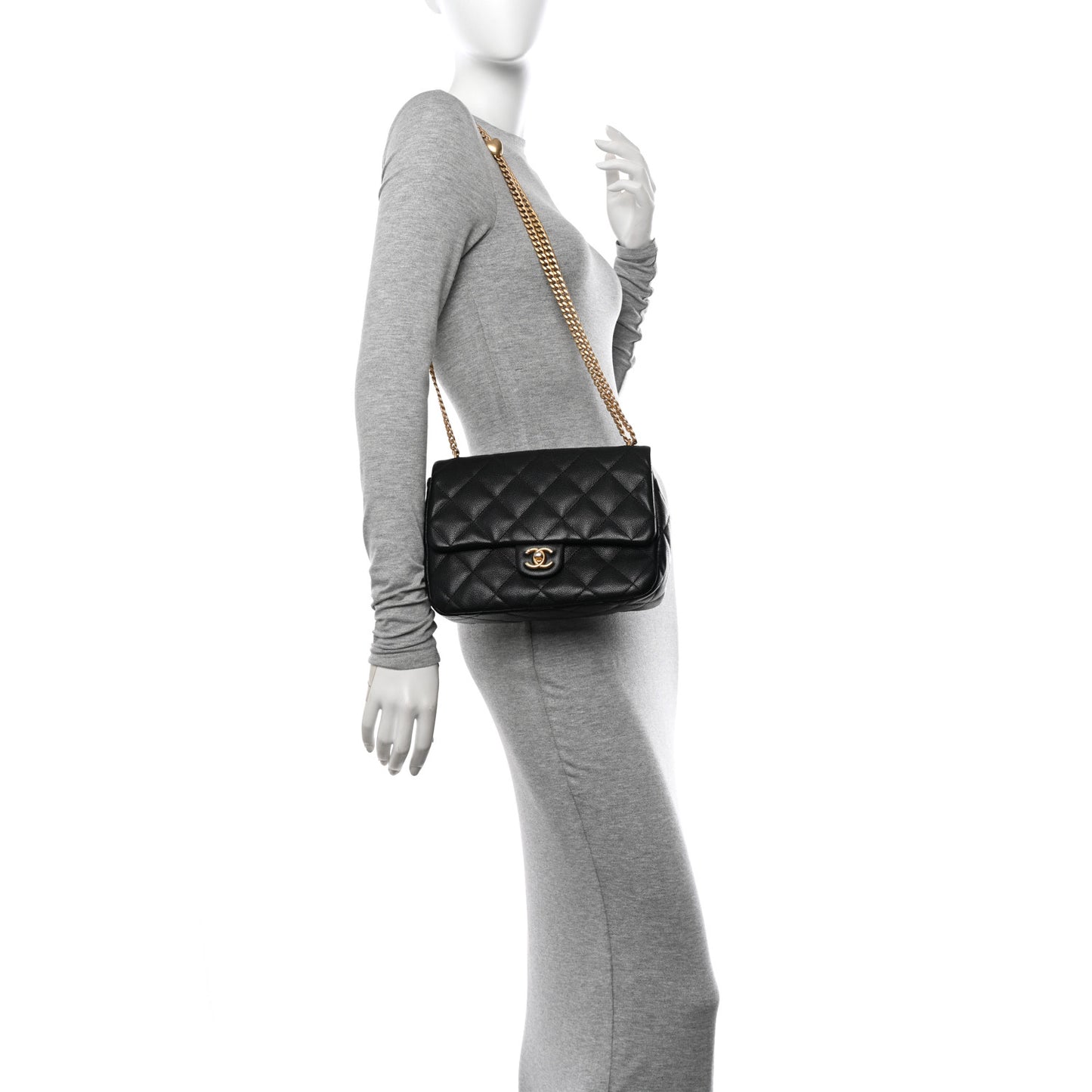 Caviar Quilted Sweetheart Flap Black