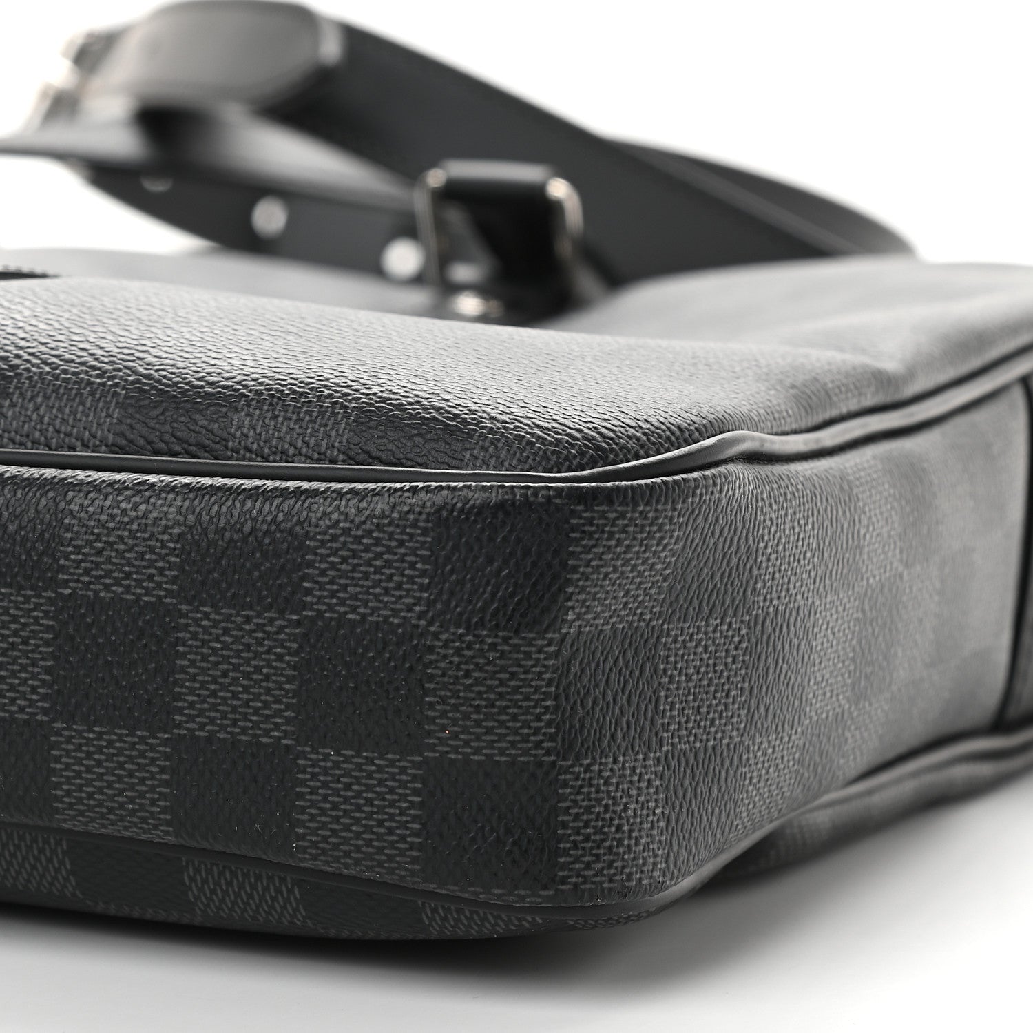 Louis Vuitton Damier Graphite Porte Documents Voyage PM 8 of 8