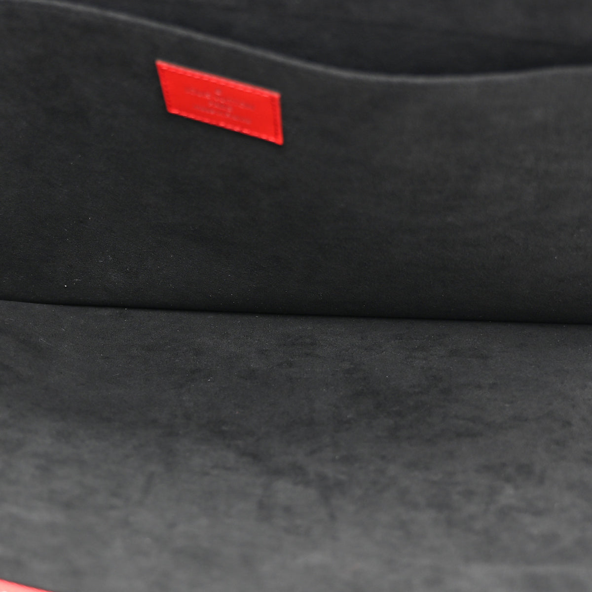 X Supreme Epi Pochette Jour GM Red
