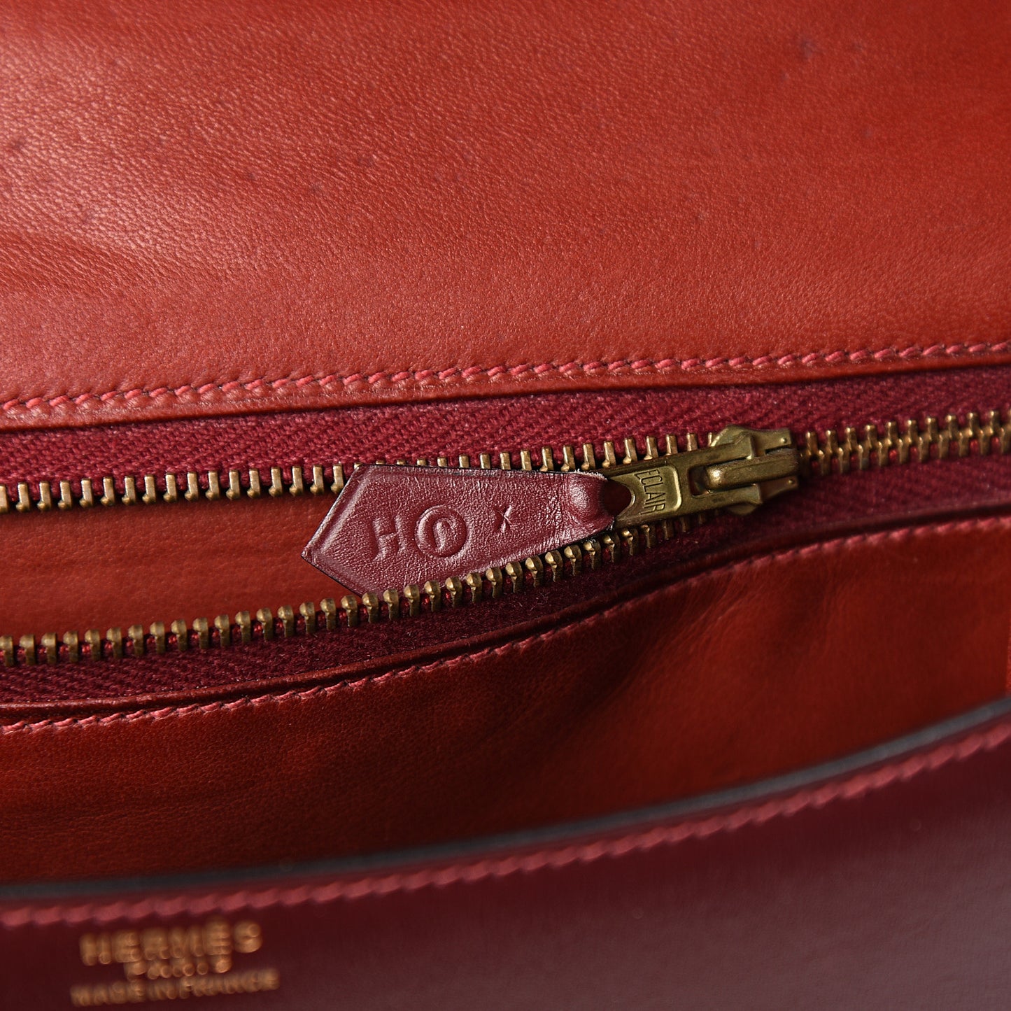 Box Constance 23 Rouge H