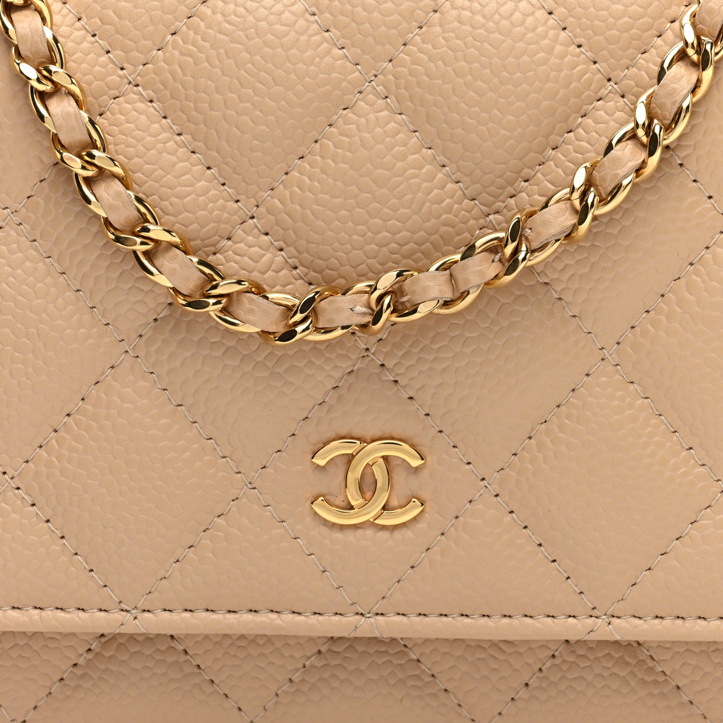Caviar Quilted Wallet on Chain WOC Beige