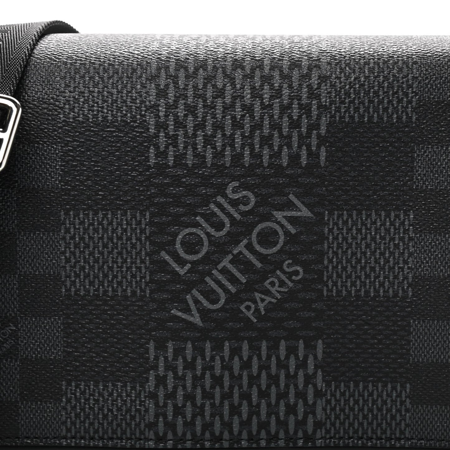 Damier Graphite 3D Studio Messenger
