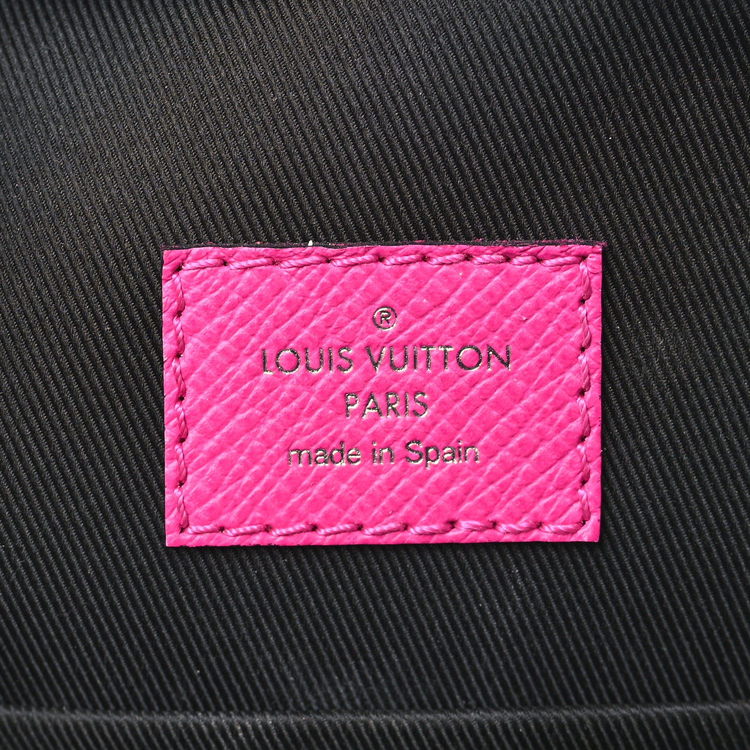 Louis Vuitton Taigarama Outdoor Slingbag Fuchsia 6 of 8