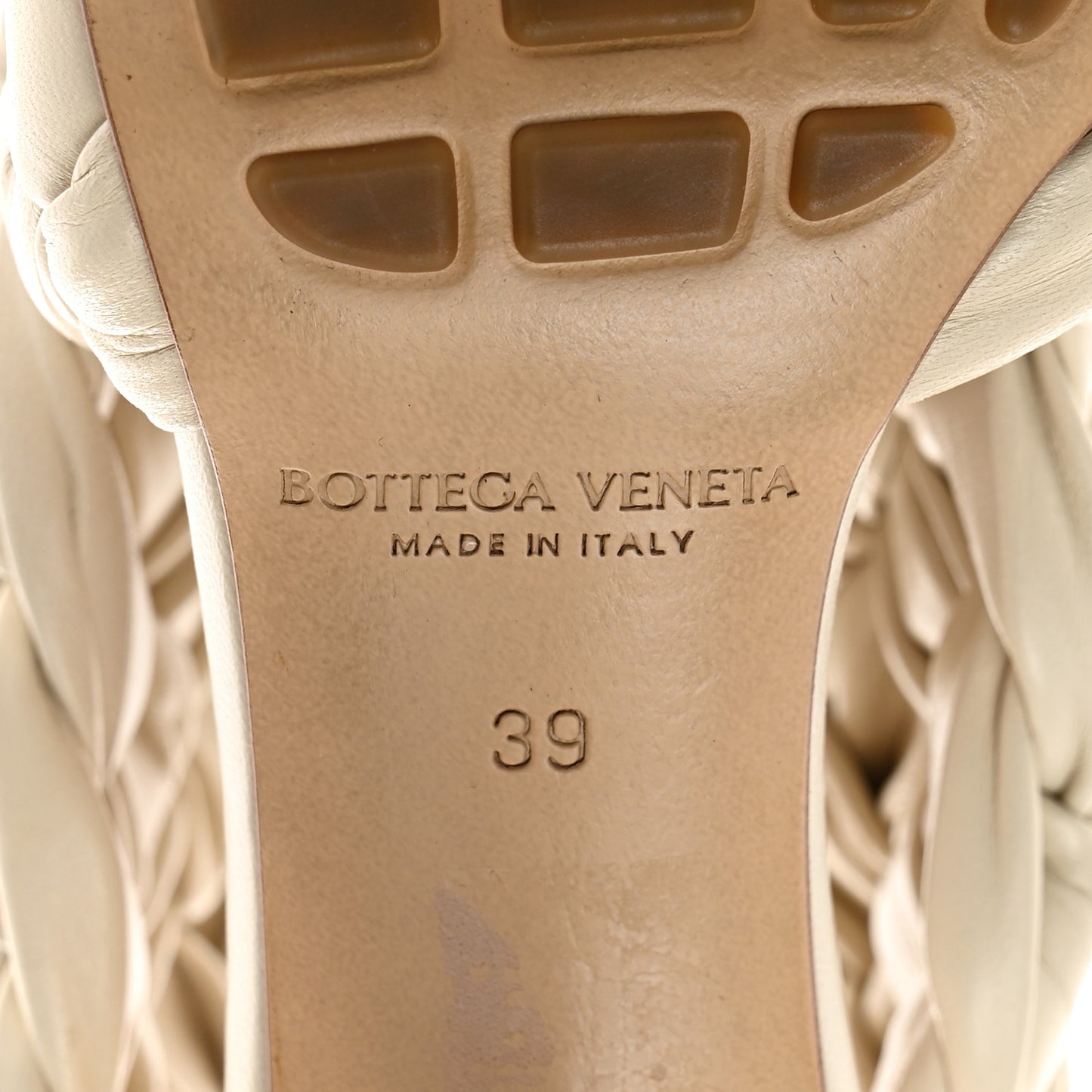 Shiny Nappa Intrecciato The Board Sandals 39 Wax
