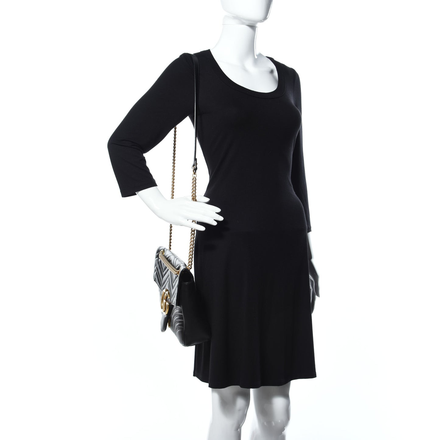 Calfskin Matelasse Medium GG Marmont Shoulder Bag Black