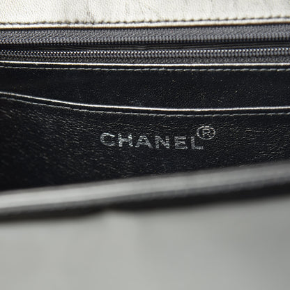 Chanel Vinyl CC Flap Bag Black 8 of 19
