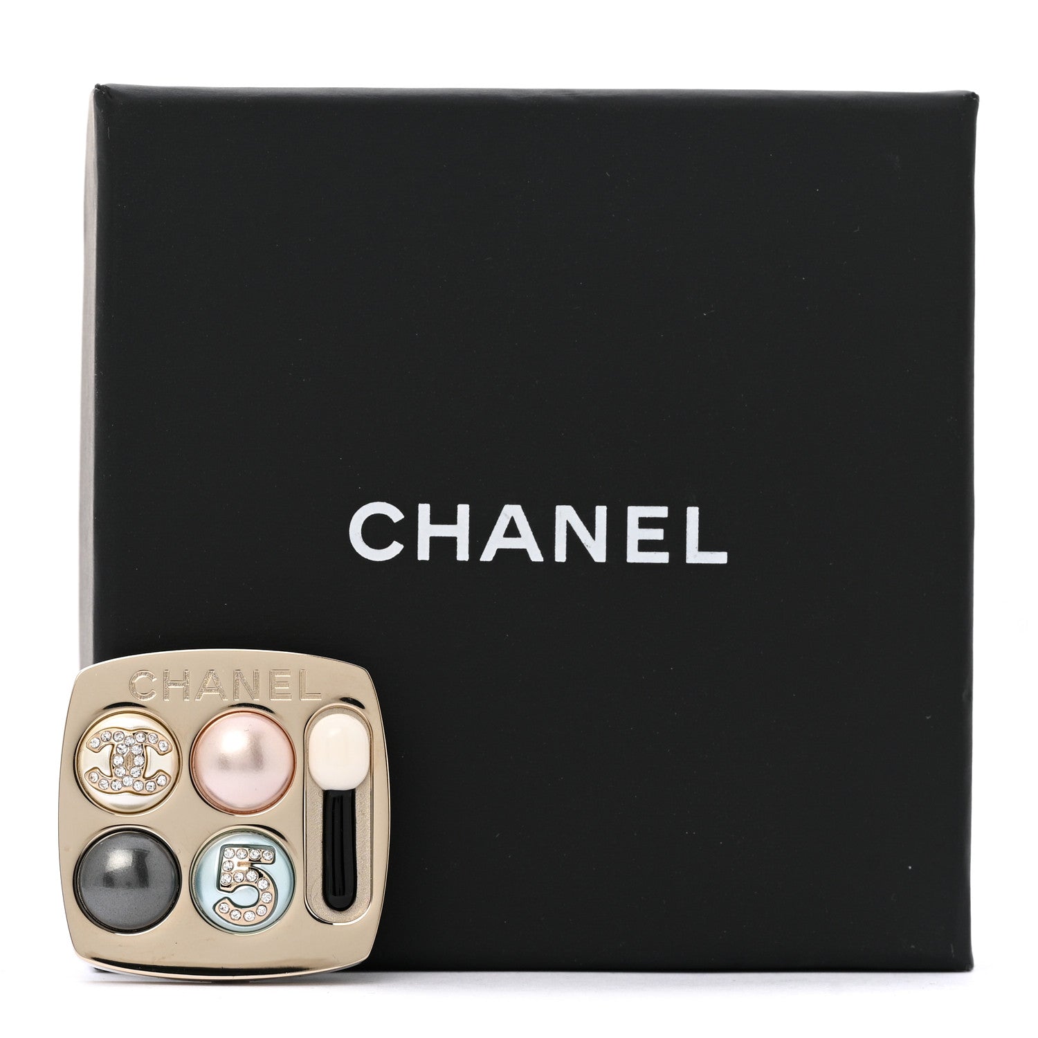 Chanel Pearl Resin Crystal CC No 5 Eyeshadow Brooch Gold Pearly 4 of 4