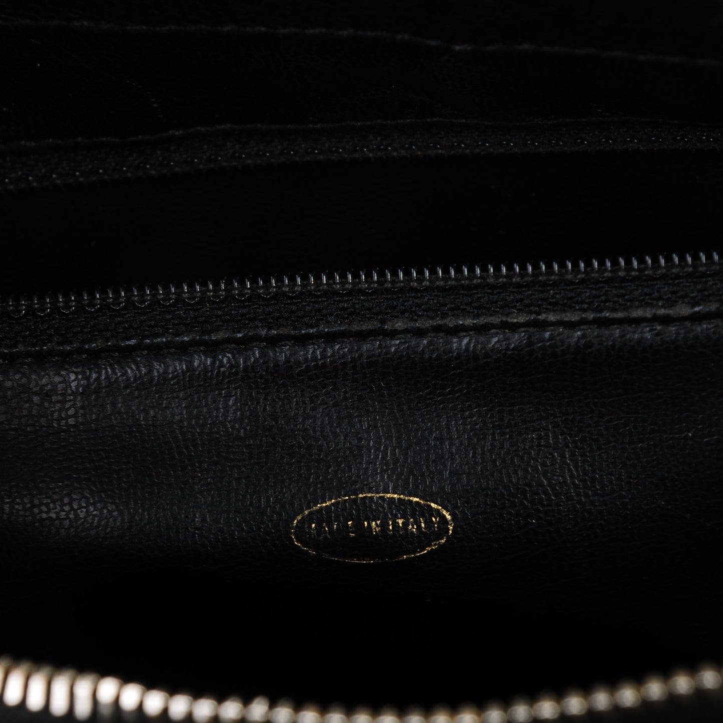 Caviar Shoulder Bag Black