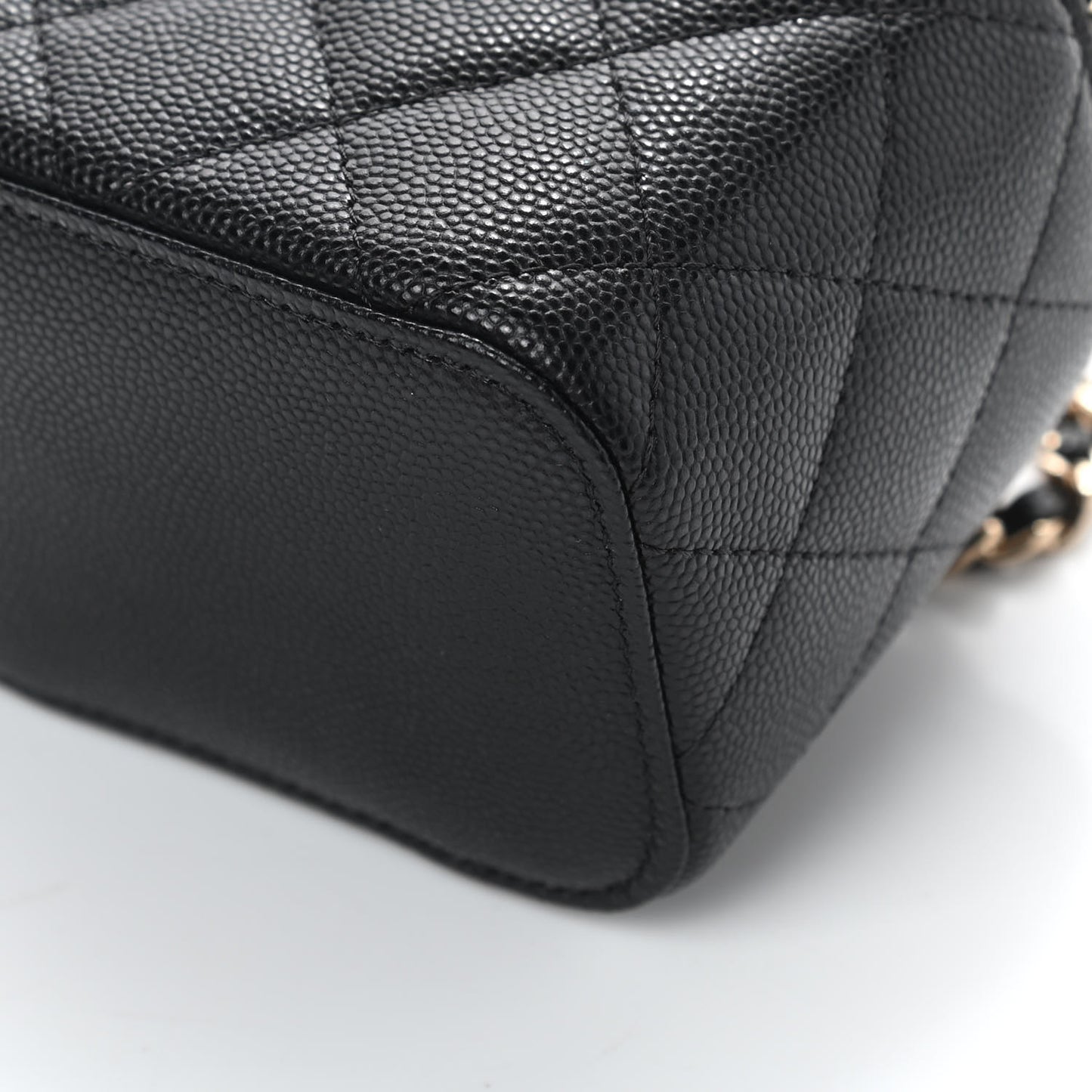 Caviar Quilted Mini Vanity Case With Chain Black