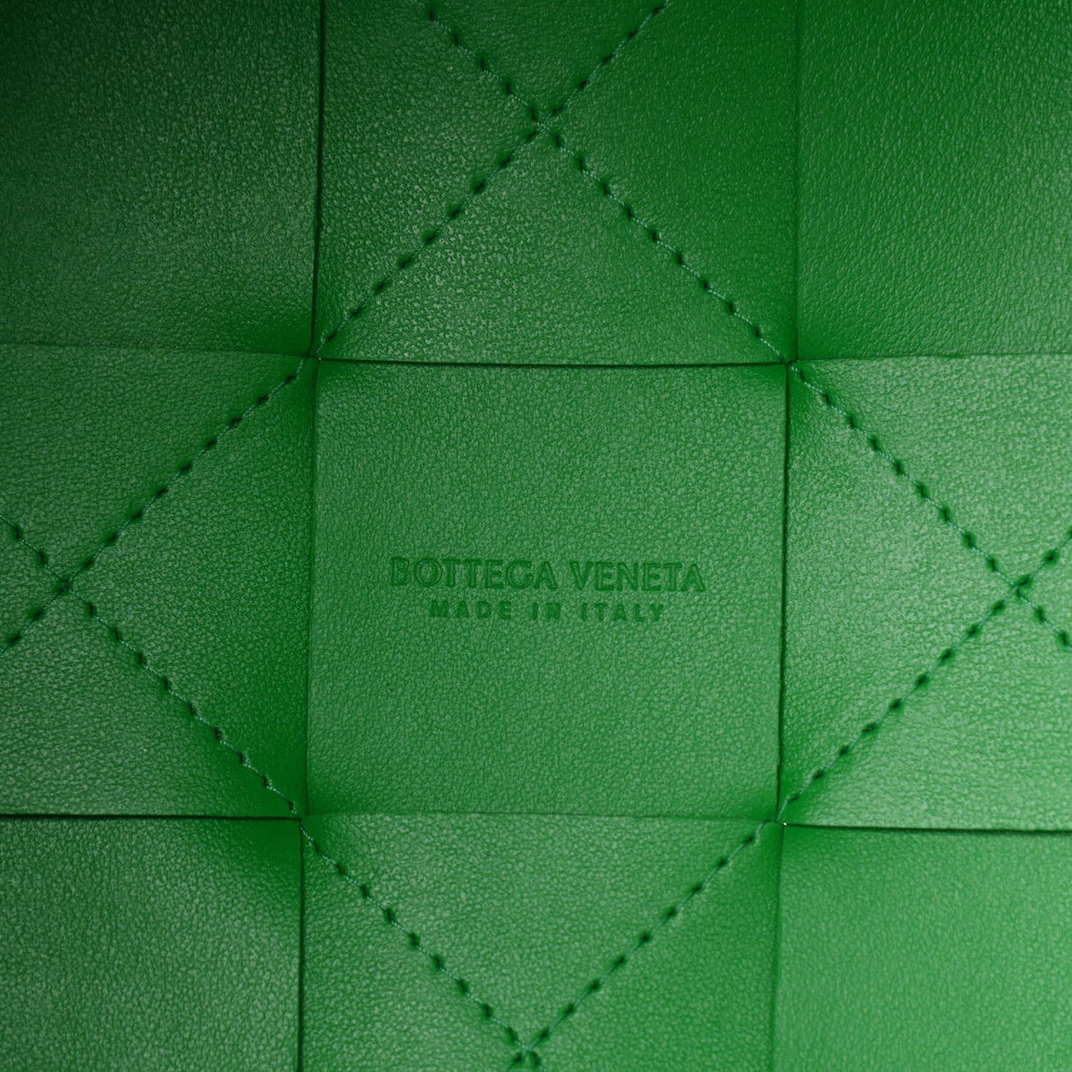 Bottega Veneta Nappa Maxi Intrecciato Cassette Bucket Bag Parakeet 6 of 10