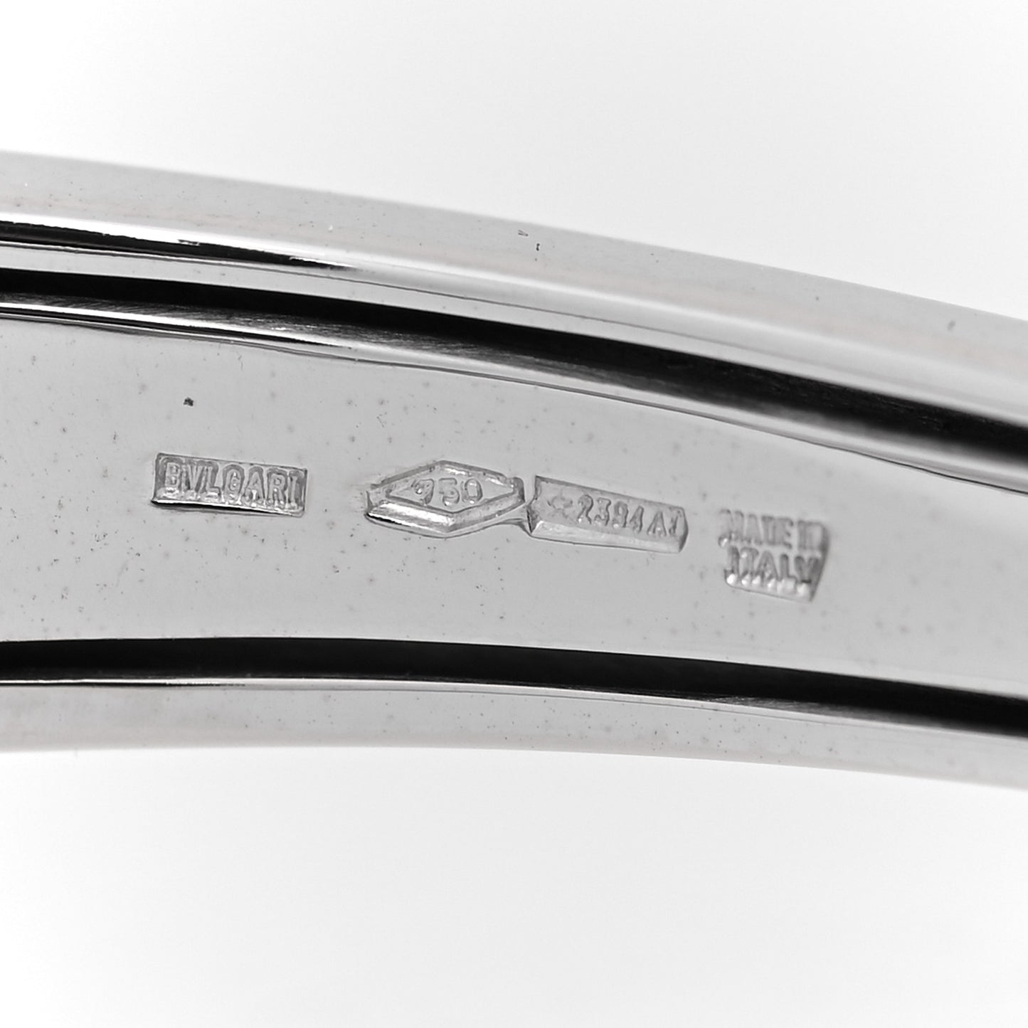 18K White Gold Diamond Astrale Cerchi Bangle Bracelet 16