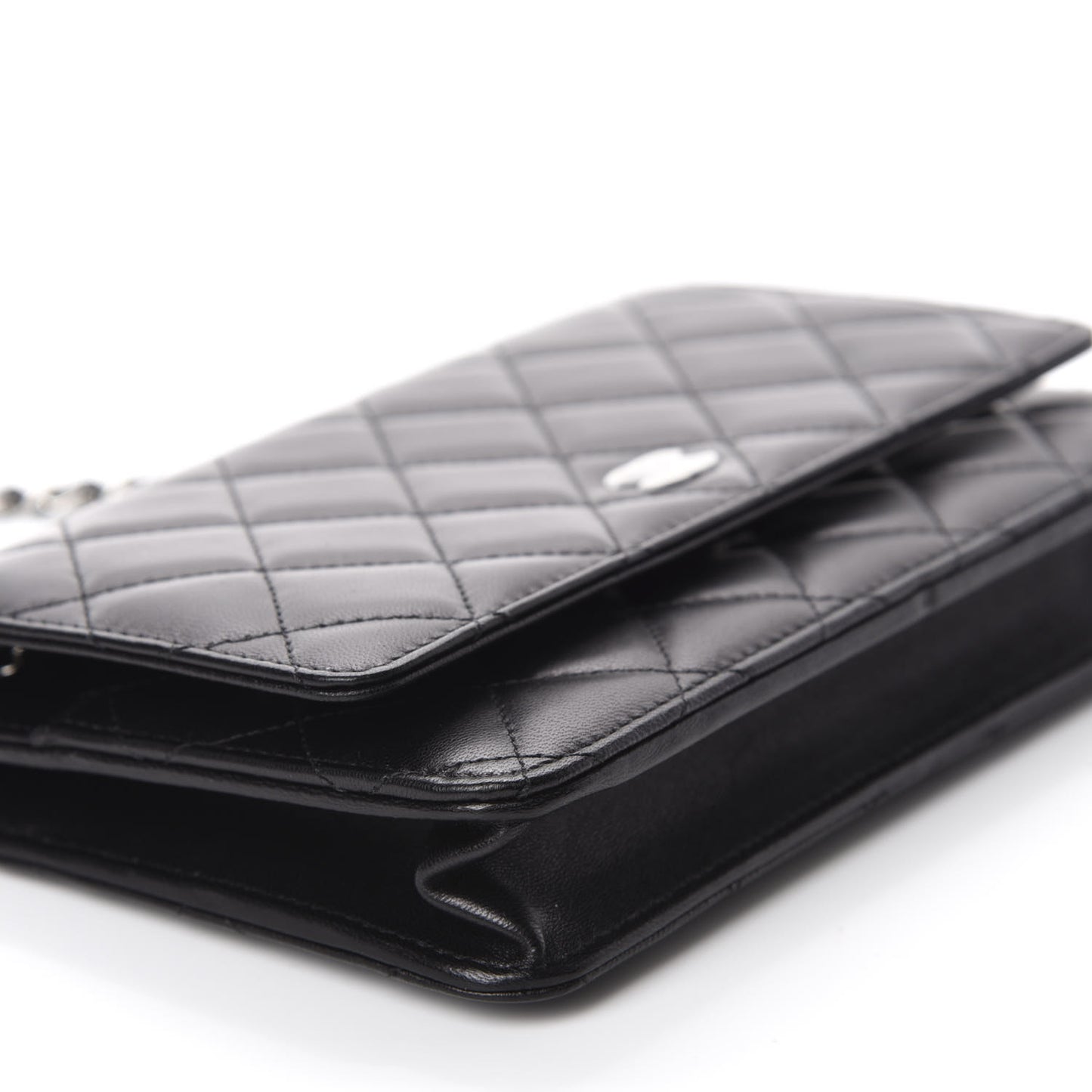 Lambskin Quilted Wallet On Chain WOC Black