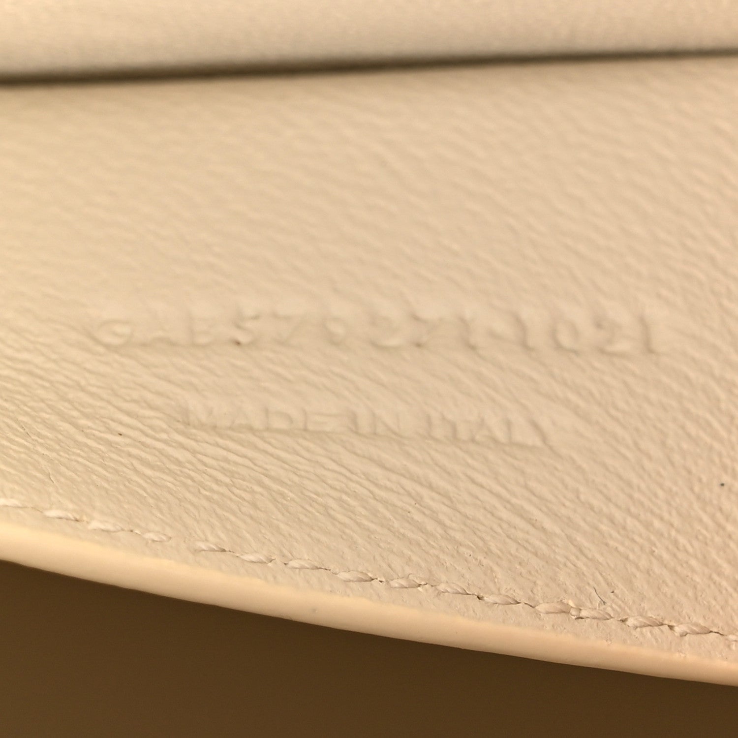 Saint Laurent Smooth Calfskin Manhattan Shoulder Bag Crema Soft 6 of 14